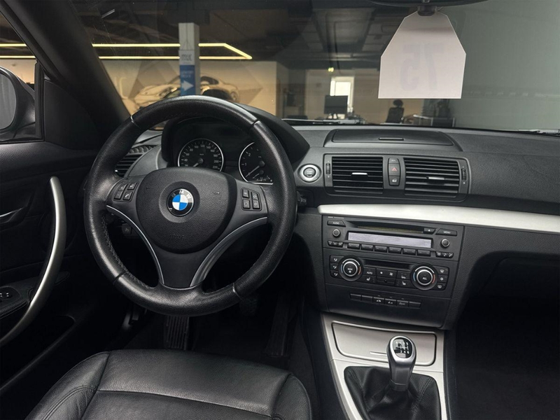 BMW 118 Cabrio Leder aus Rentnerhand — photo 10