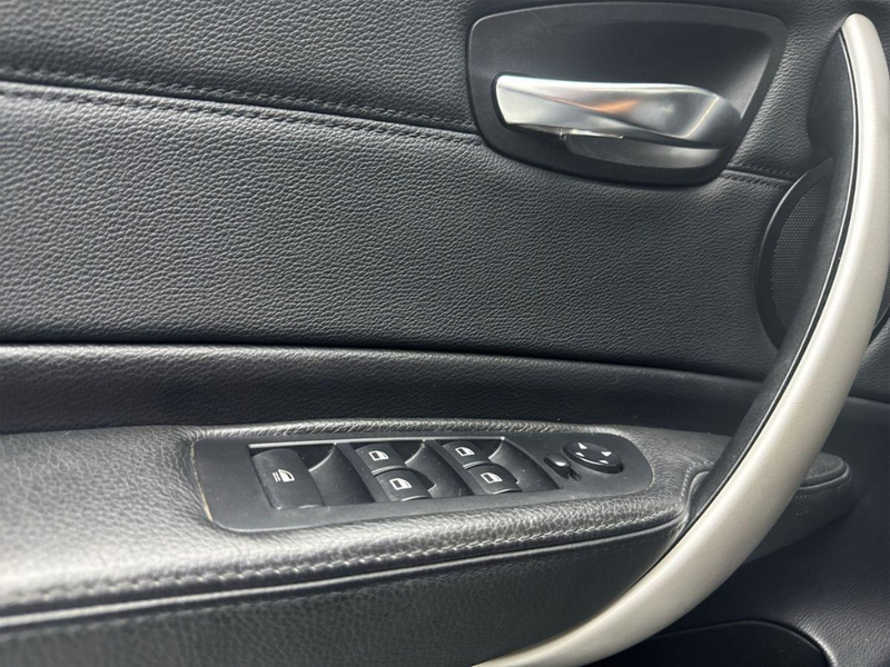 BMW 118 Cabrio Leder aus Rentnerhand — photo 15