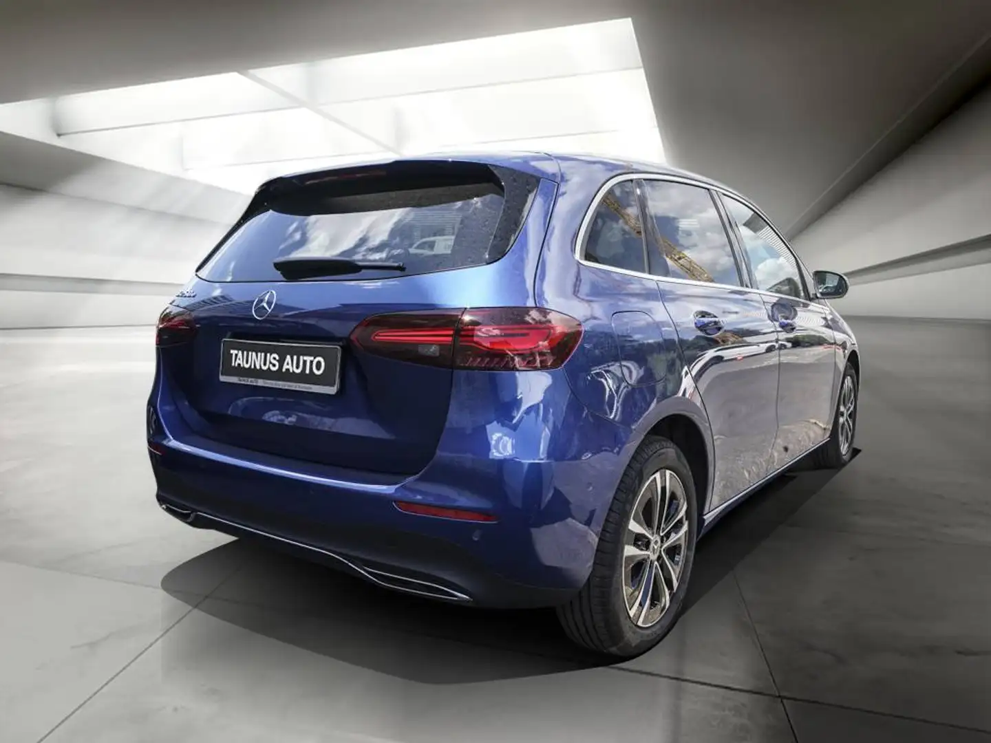 Mercedes-Benz B 250 e PROGRESSIVE ADVANCED PANORAMA TOTWINKEL Niebieski - 2