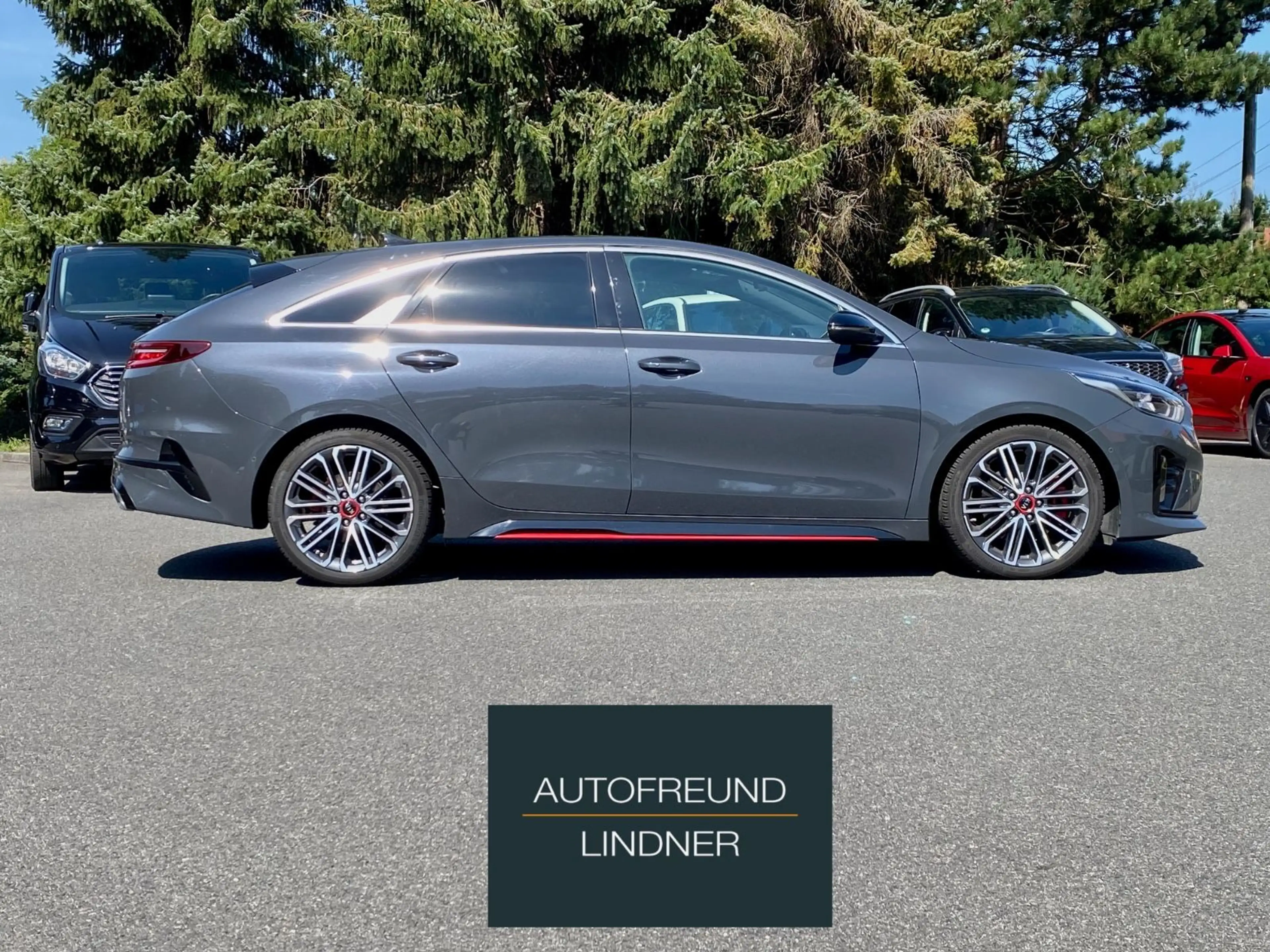 Kia ProCeed / pro_cee'd ProCeed GT Pano Schiebedach JBL — photo 3
