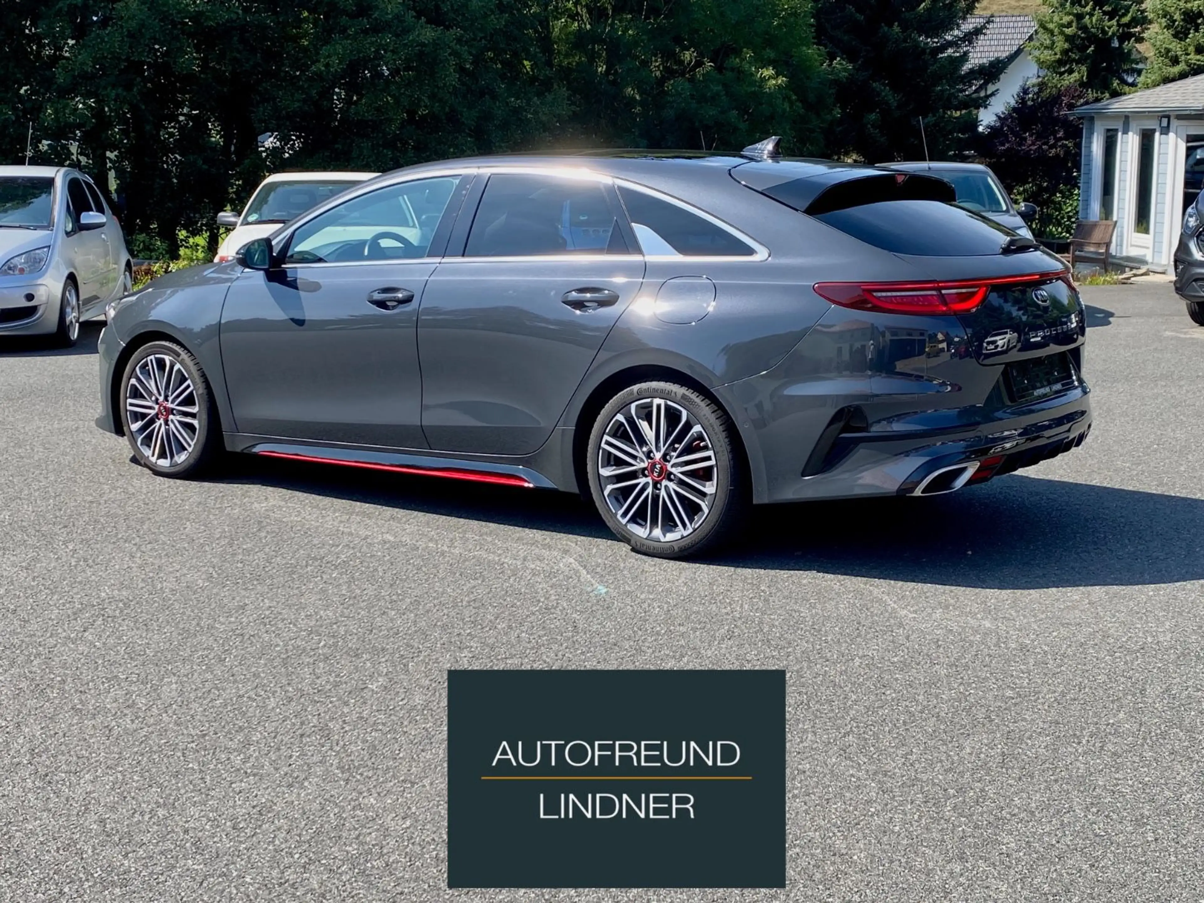 Kia ProCeed / pro_cee'd ProCeed GT Pano Schiebedach JBL — photo 6