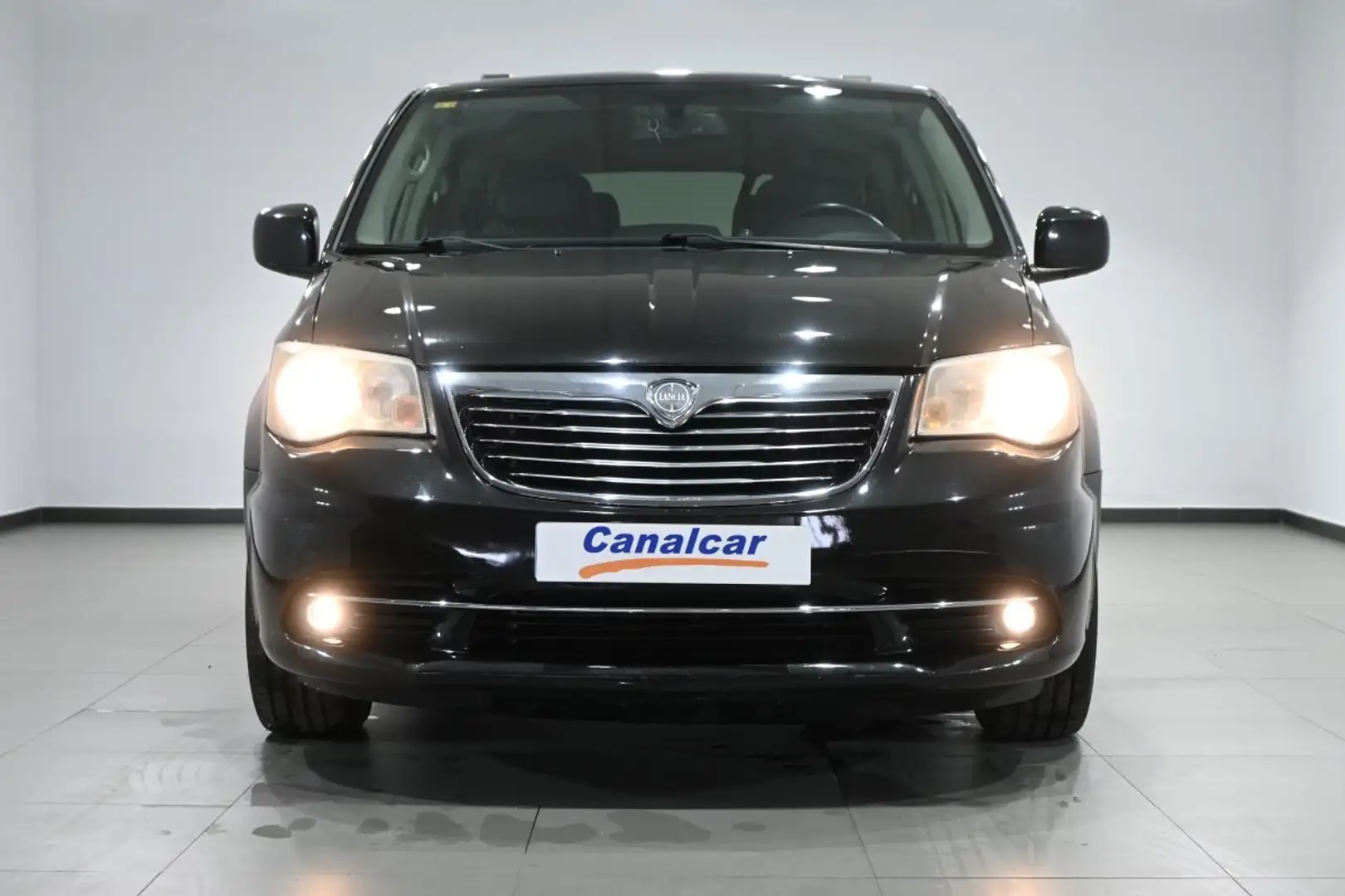 Lancia Voyager 2.8CRD Gold Aut. Negro - 2