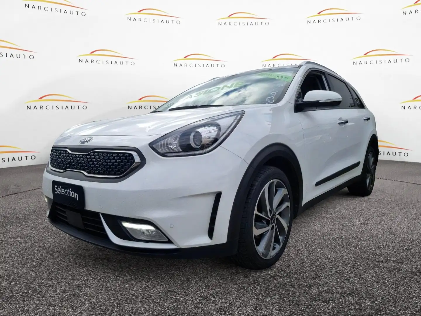 Kia Niro 1ª serie 1.6 GDi DCT HEV Style Blanc - 1