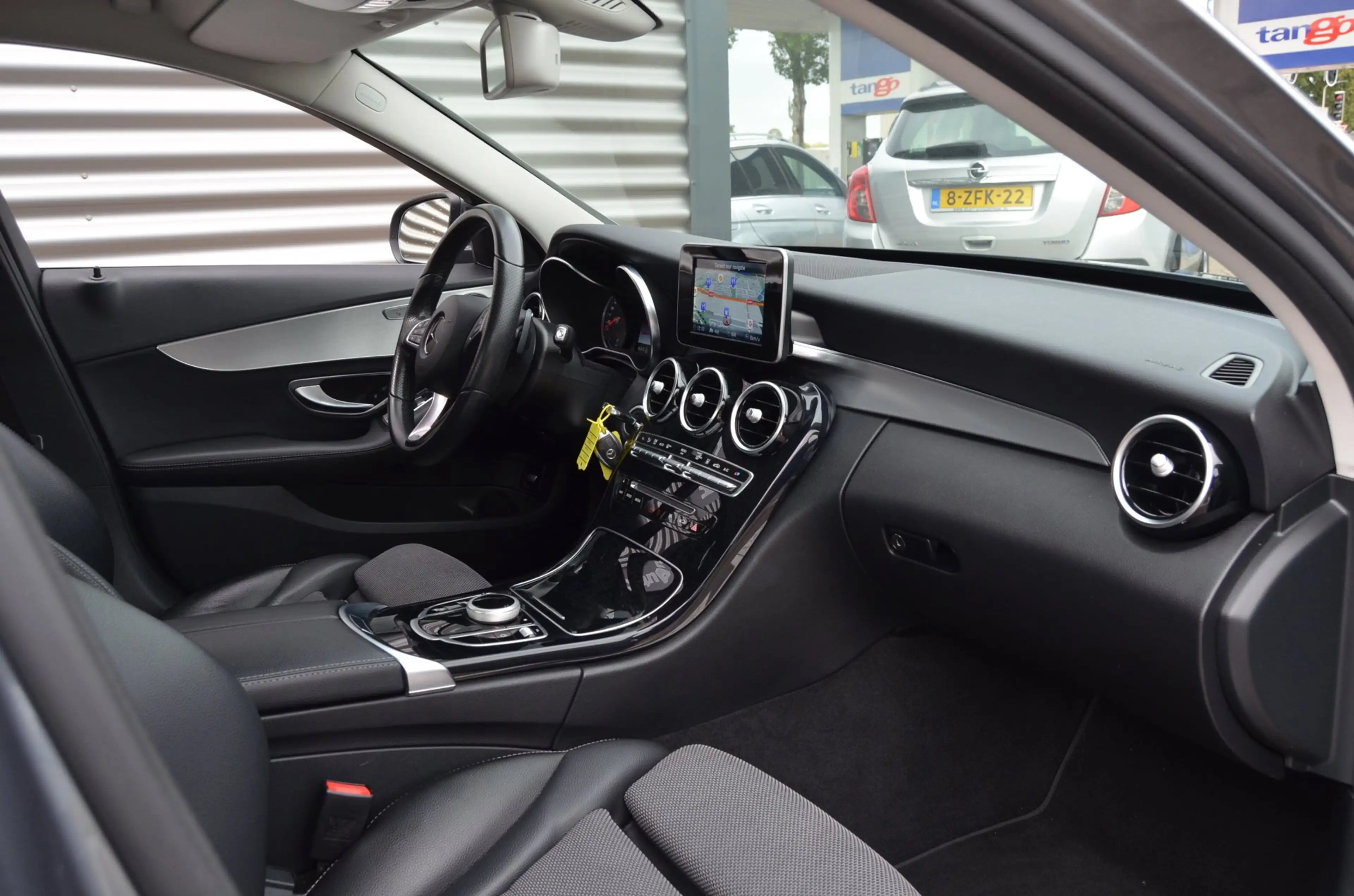 Mercedes-Benz C 350 e LUCHTVERING|TREKHAAK|HALF LEER|279PK|HYBRIDE|AUT — photo 16