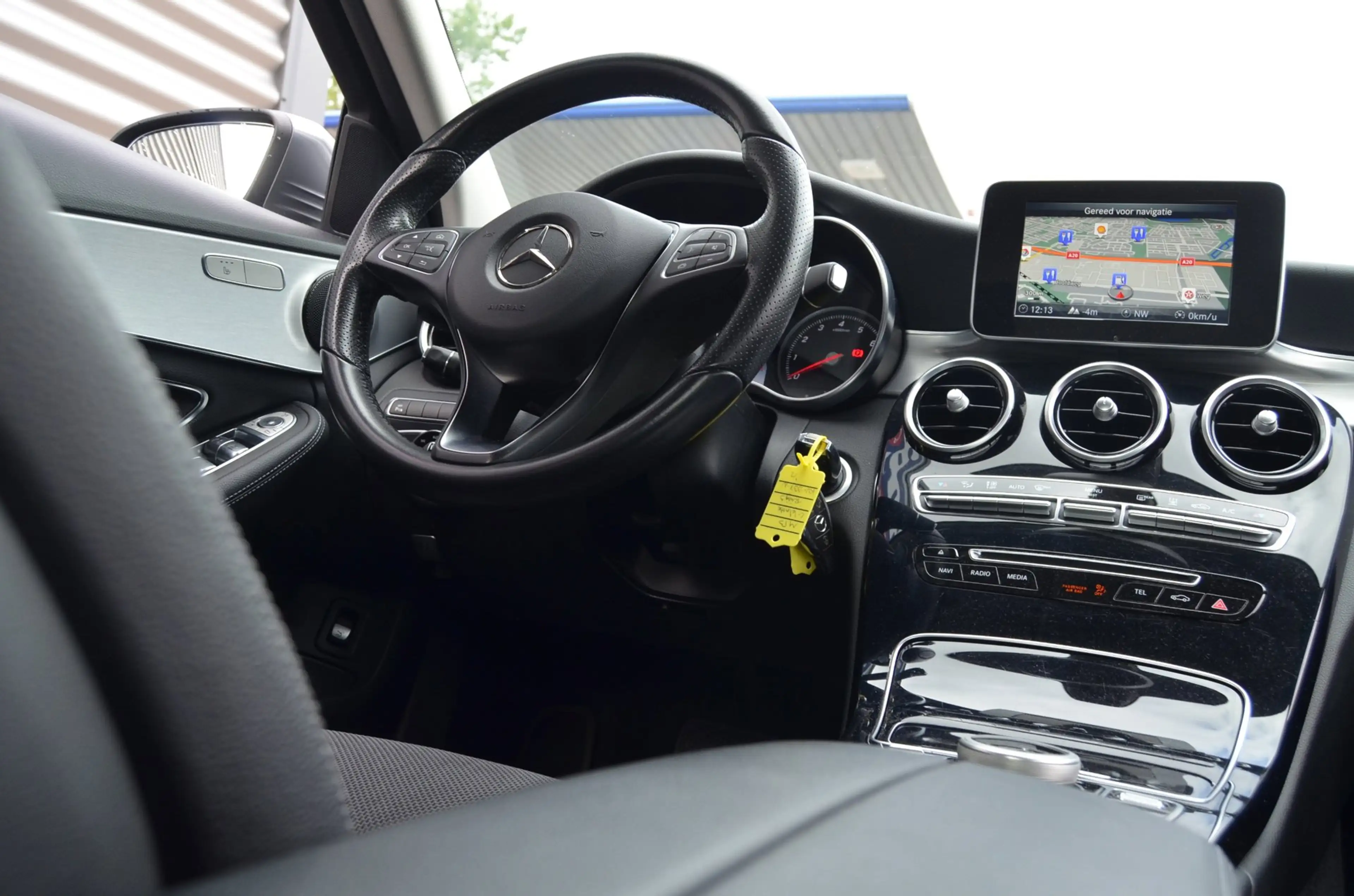 Mercedes-Benz C 350 e LUCHTVERING|TREKHAAK|HALF LEER|279PK|HYBRIDE|AUT — photo 25