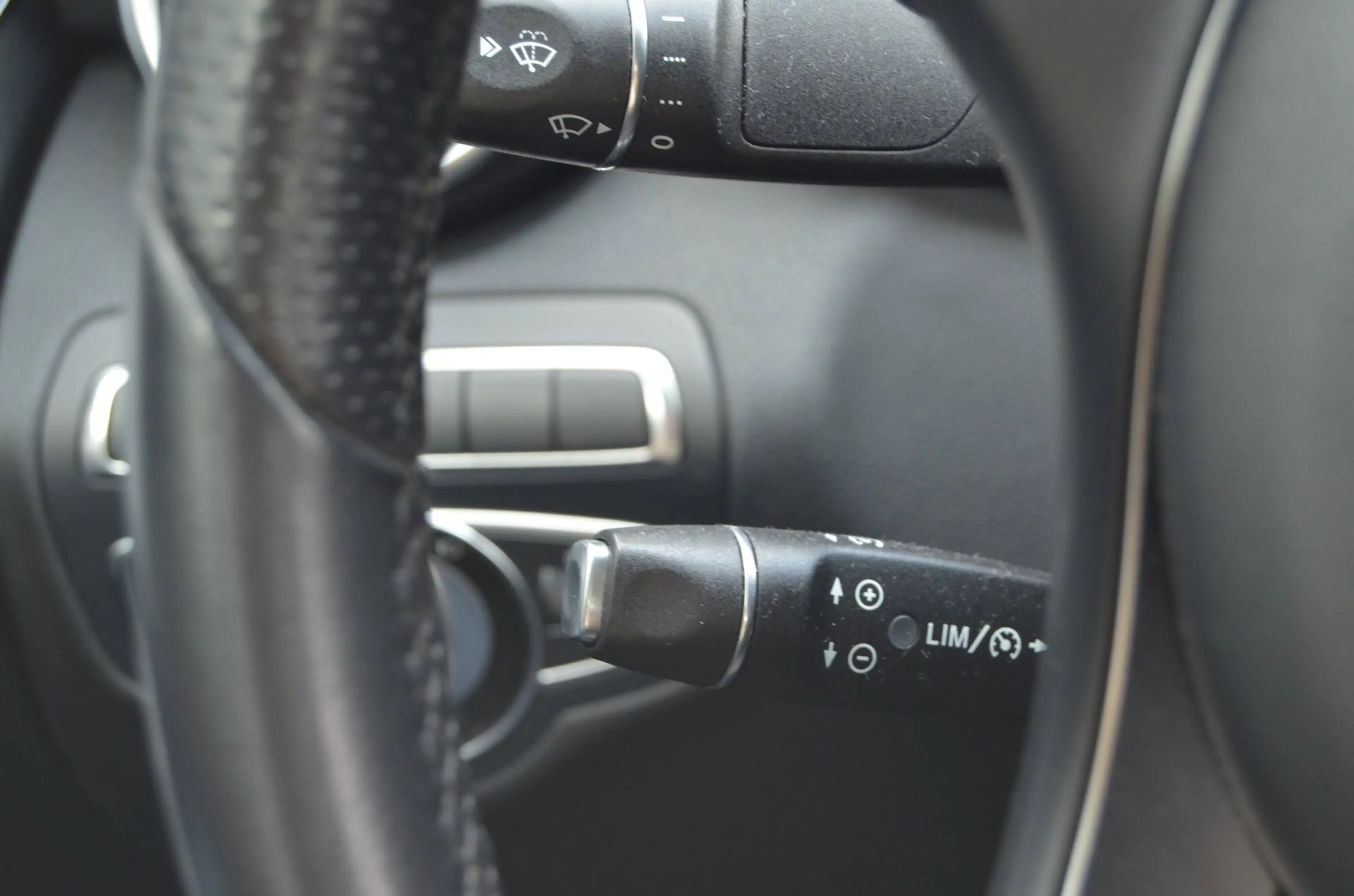 Mercedes-Benz C 350 e LUCHTVERING|TREKHAAK|HALF LEER|279PK|HYBRIDE|AUT — photo 29
