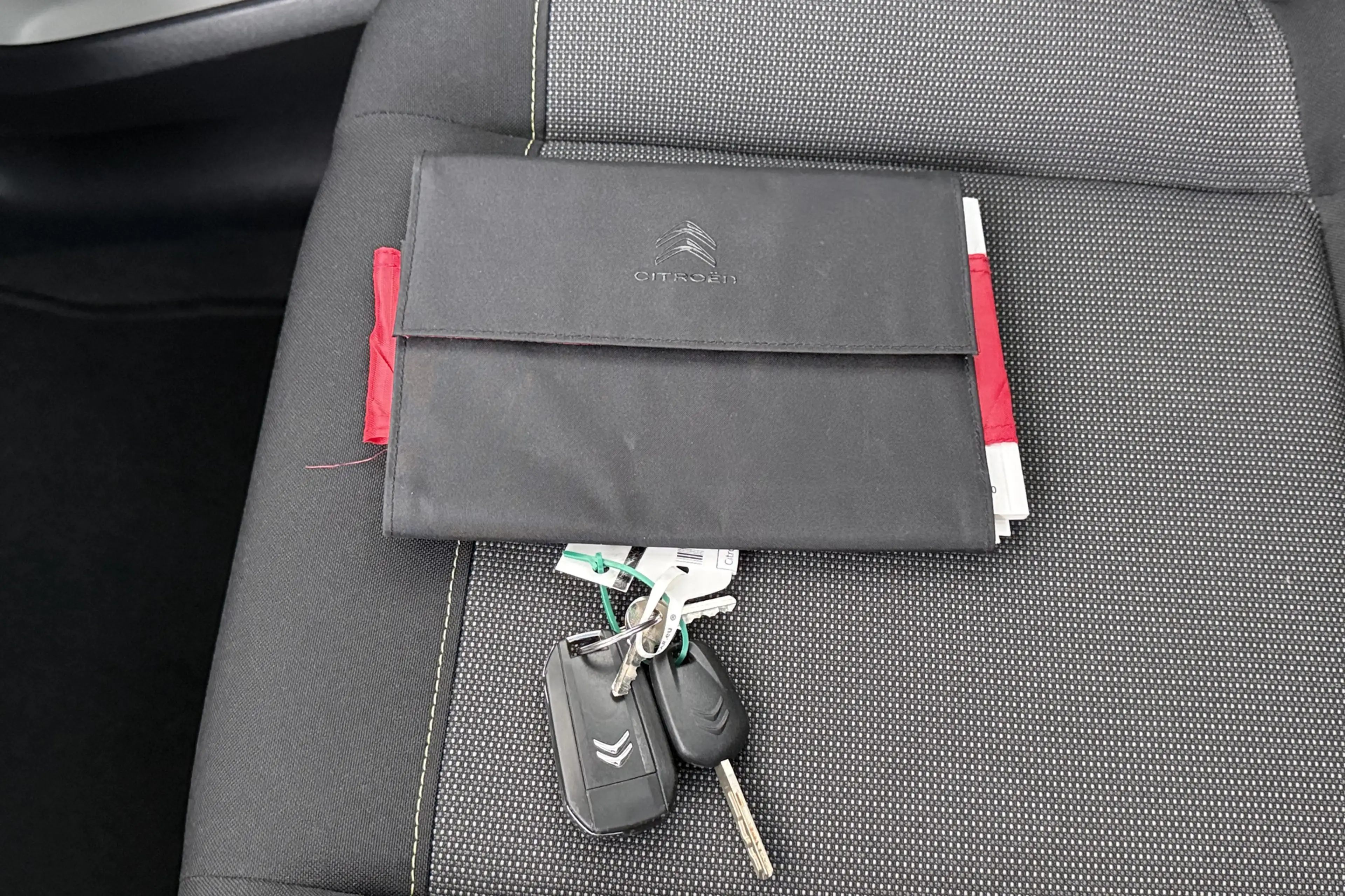 Citroen C3 83 PK Business+ Carplay Cruise LED — photo 30