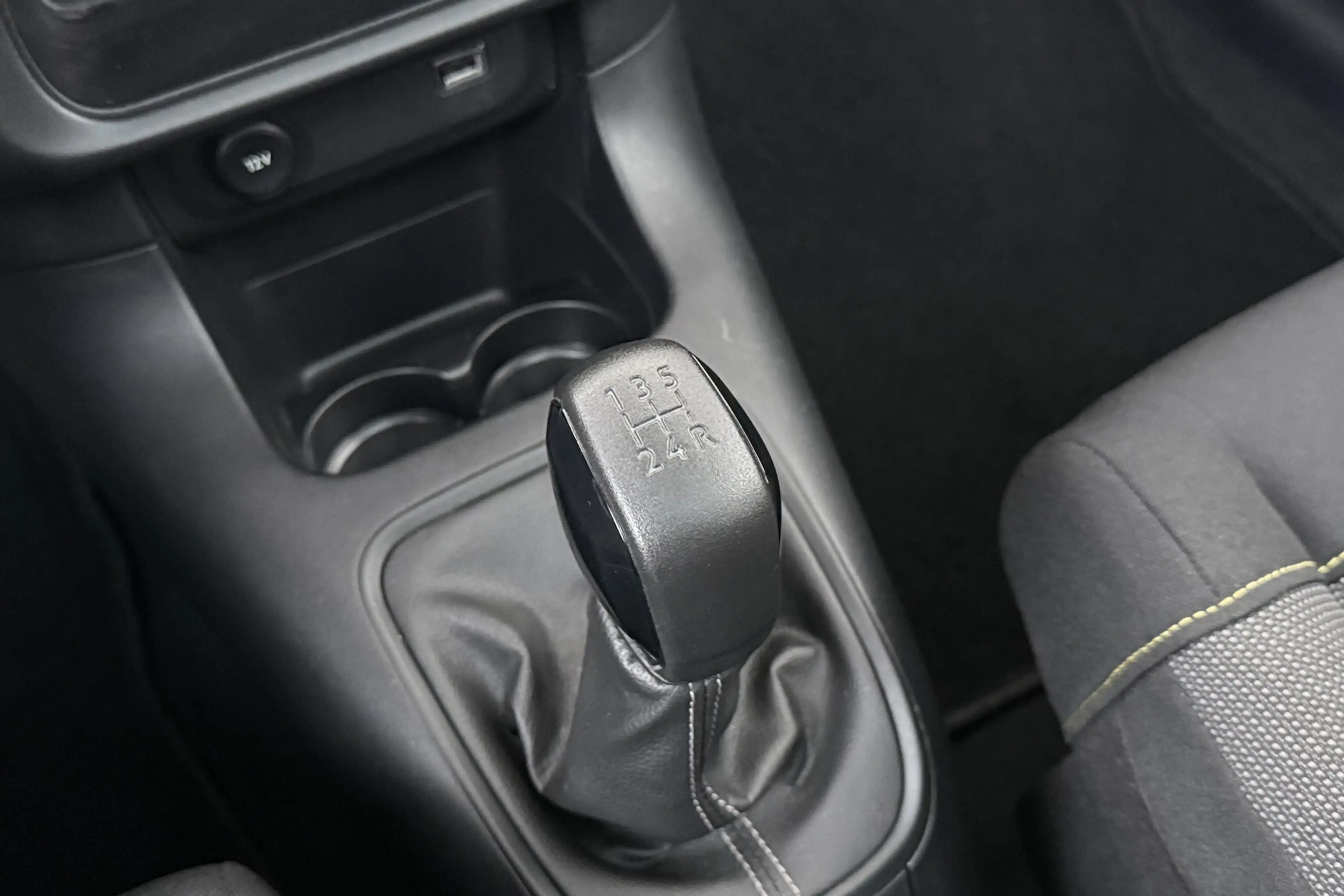 Citroen C3 83 PK Business+ Carplay Cruise LED — photo 29