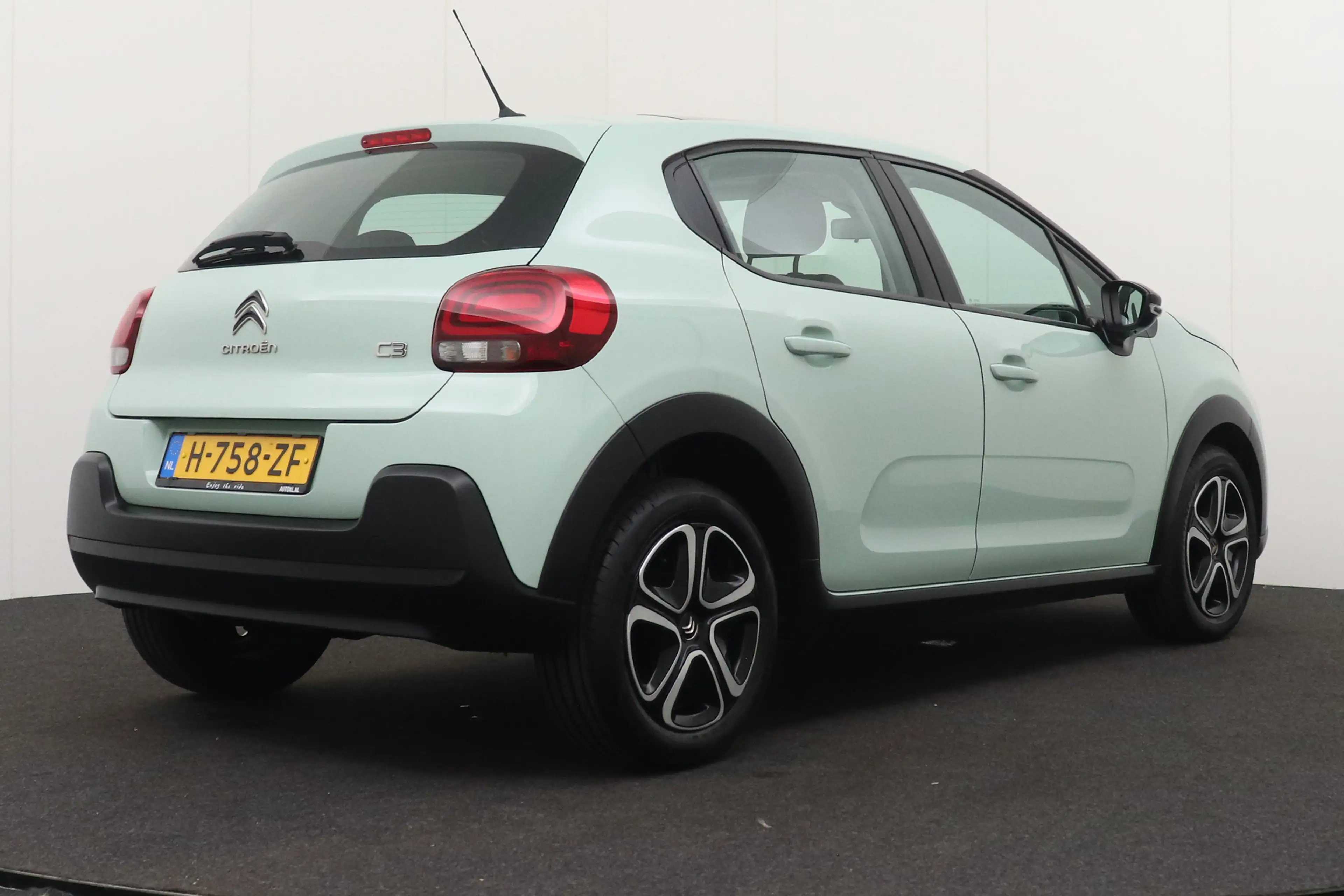Citroen C3 83 PK Business+ Carplay Cruise LED — photo 2