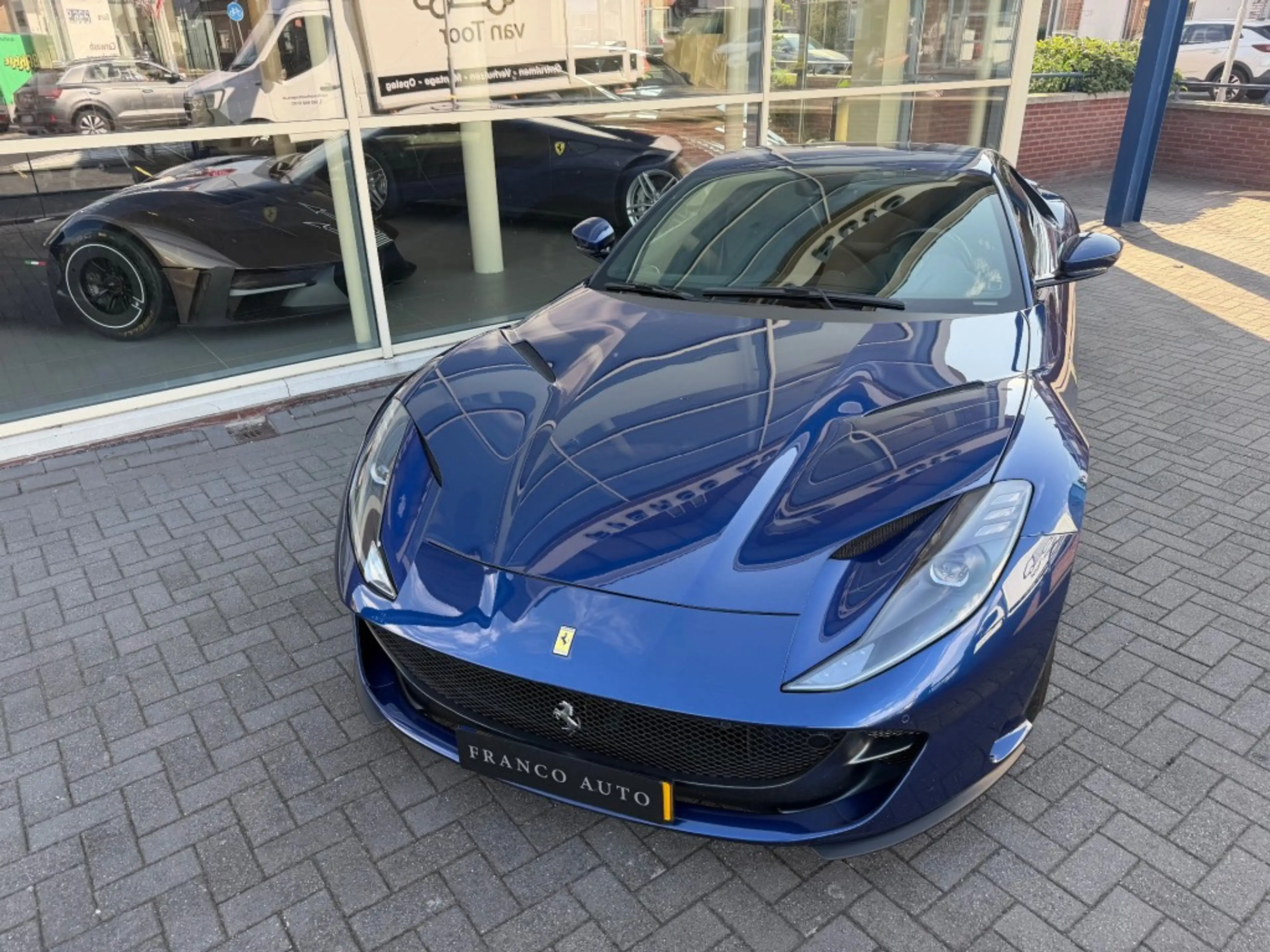 Ferrari 812 Blu tour de France BTW auto — photo 6