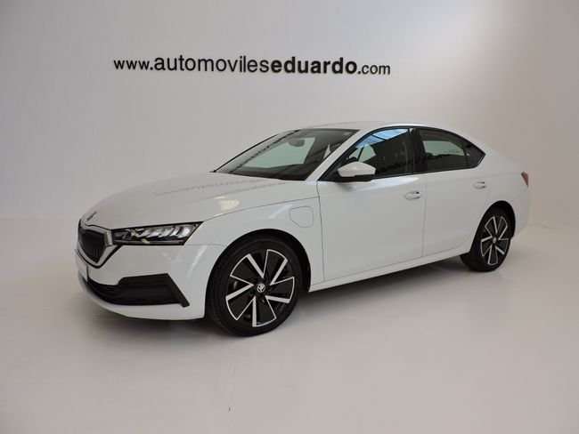 Skoda Octavia 1.4 TSI PHEV iV 204 DSG6e Business - foto 1