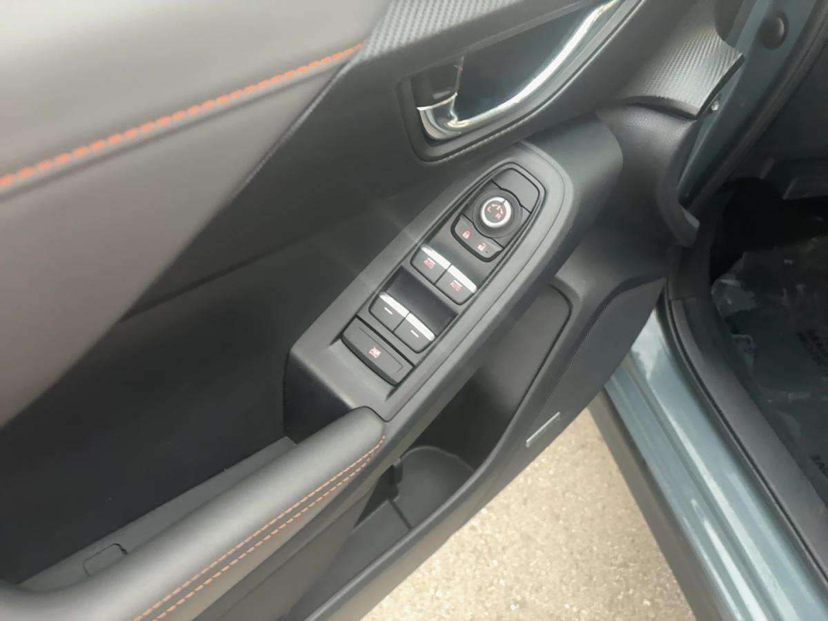 used 2024 Subaru Crosstrek car, priced at $32,998