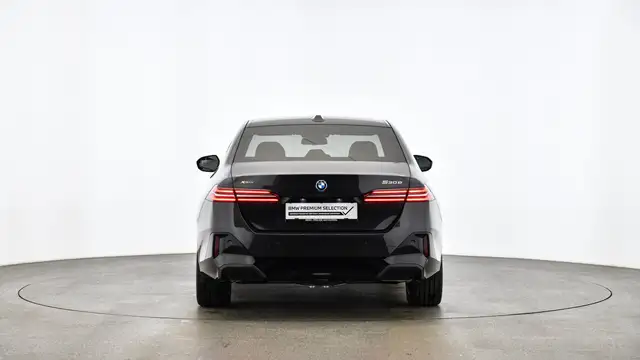 BMW 530 e xDrive Ansicht 2