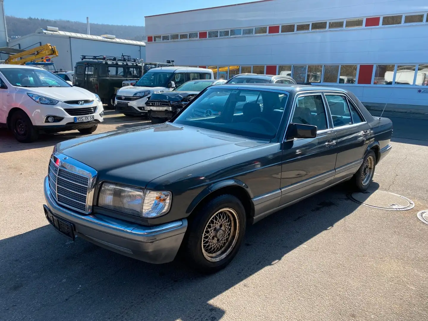 Mercedes-Benz S 300 Seitenschaden Grau - 1