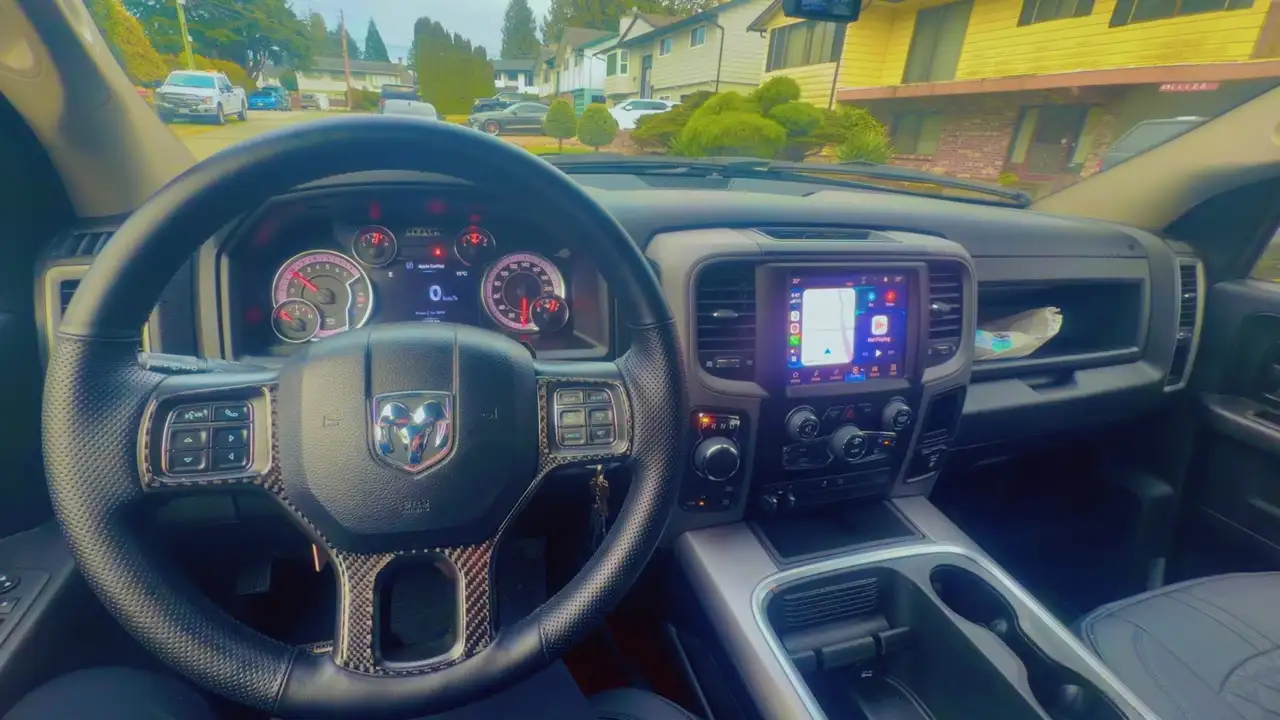 RAM 1500 снимка RAM 1500