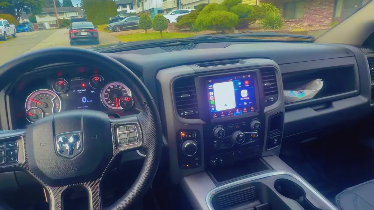 RAM 1500 снимка RAM 1500