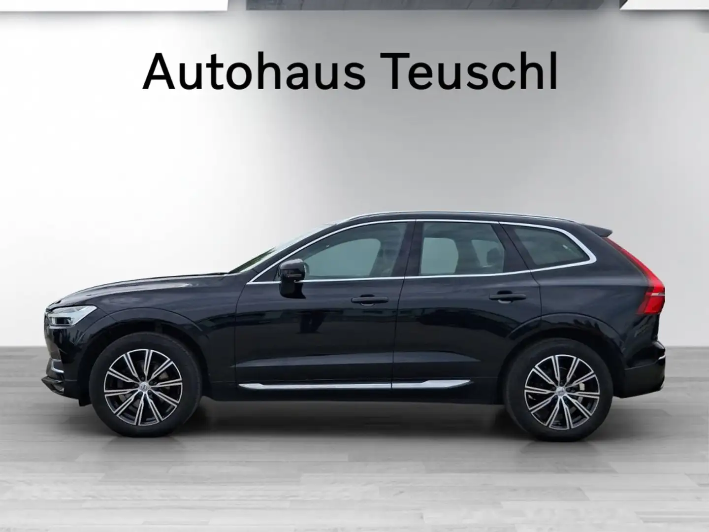 Volvo XC60 D4 AWD Inscription Schwarz - 2