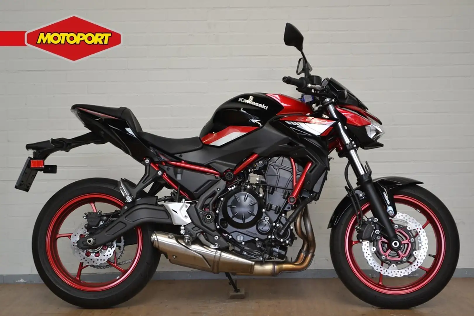 Kawasaki Z 650 ABS Zwart - 1