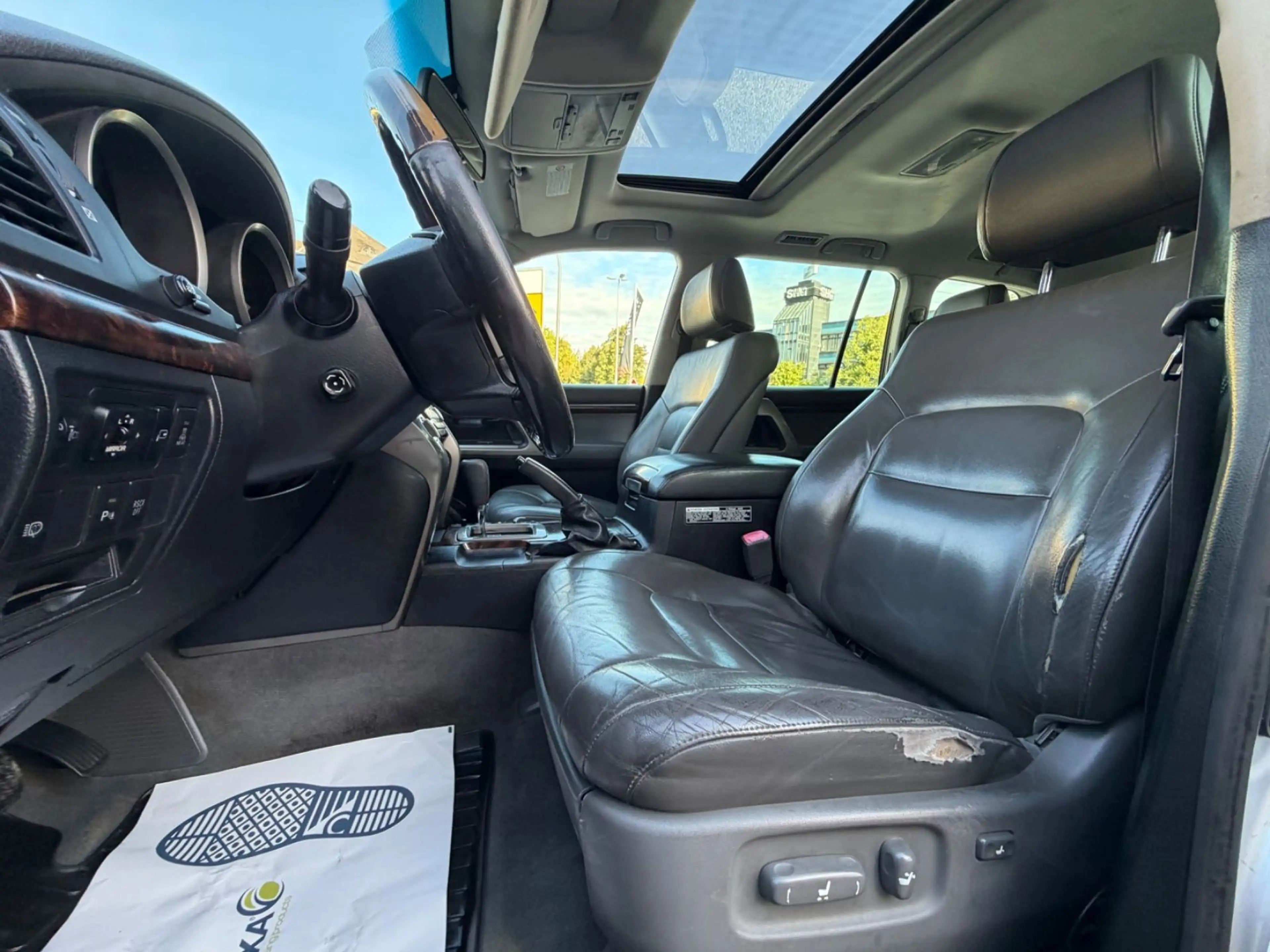 Toyota Land Cruiser 200 Executive/7xsitzer/LEDER/Kamera — photo 10
