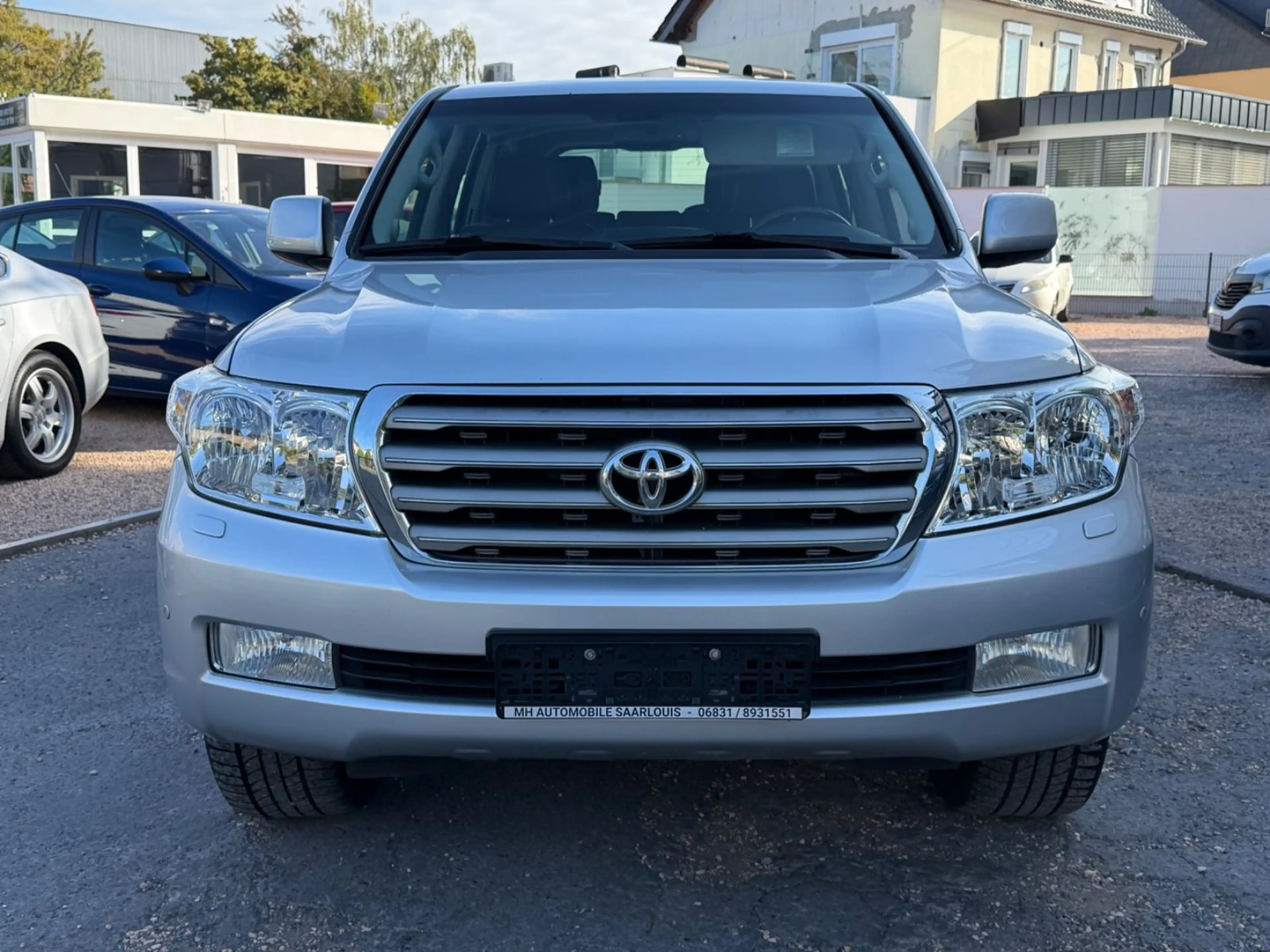 Toyota Land Cruiser 200 Executive/7xsitzer/LEDER/Kamera — photo 9