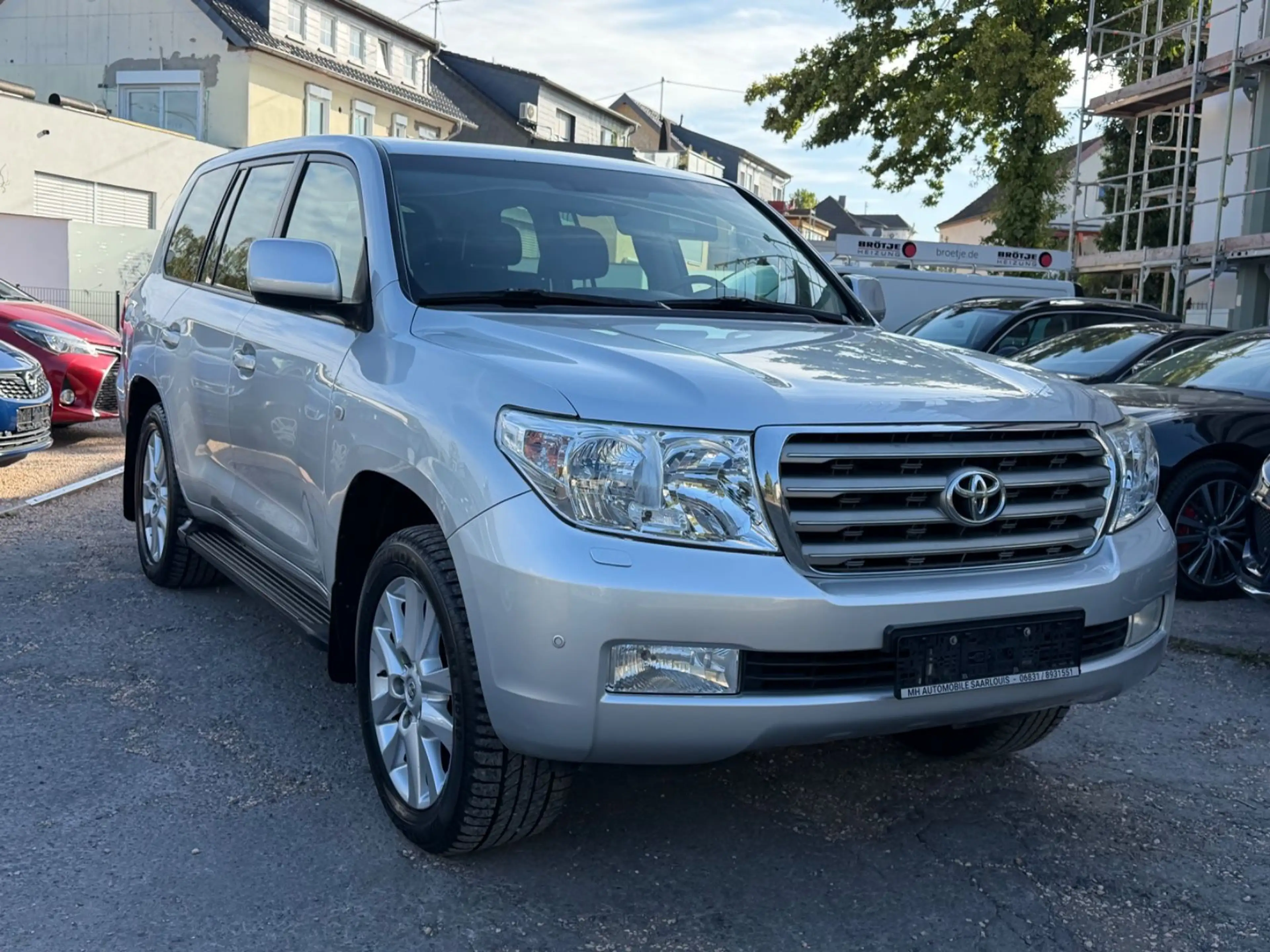 Toyota Land Cruiser 200 Executive/7xsitzer/LEDER/Kamera — photo 8