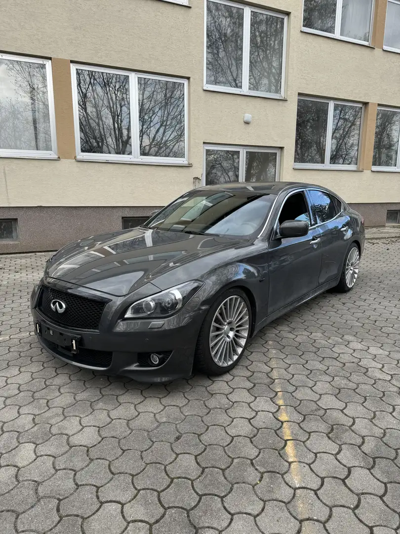Infiniti Q70 M30DS EXPORT bis 18.04 3.800€ - 1