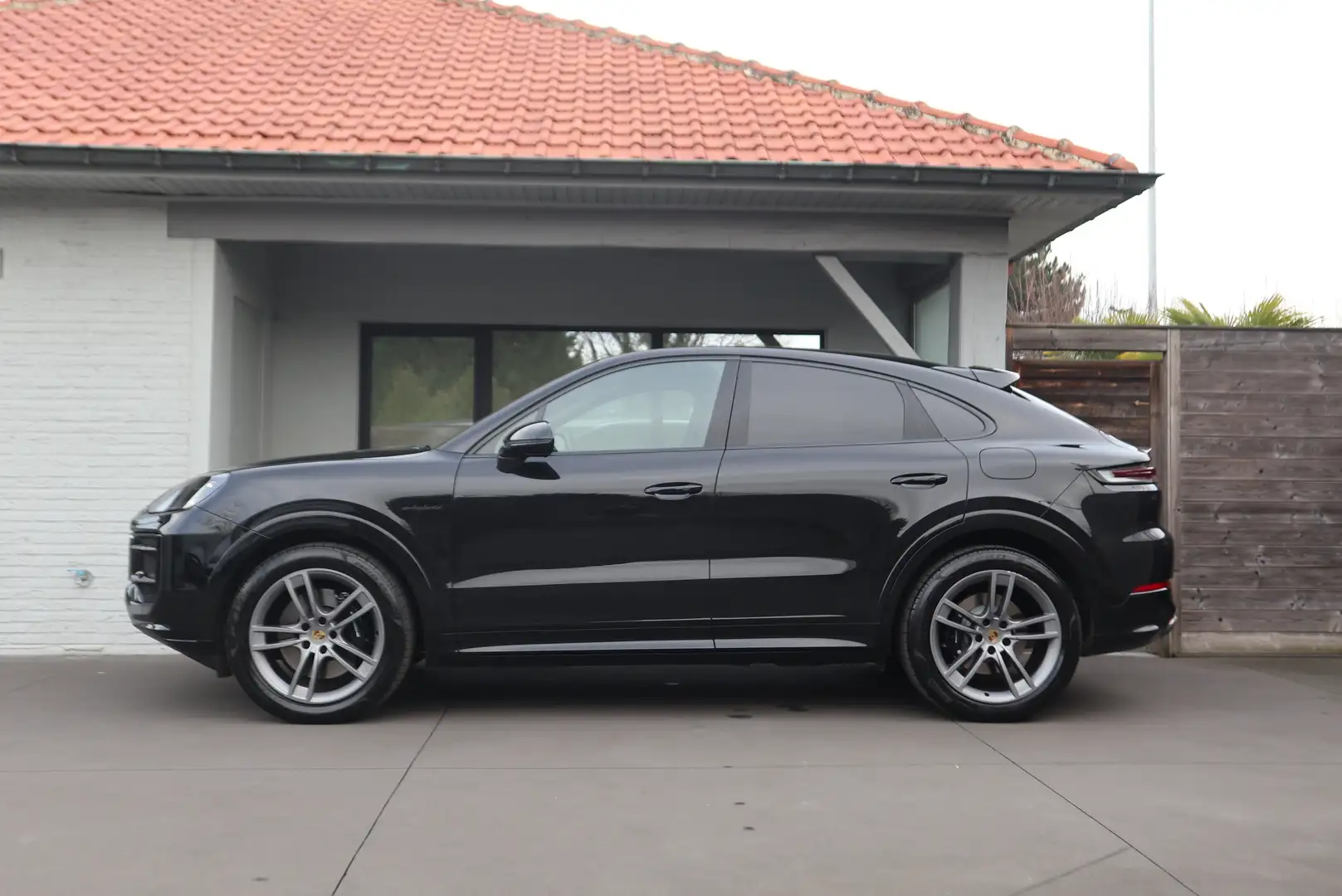 Porsche Cayenne E-Hybrid Coupe/facelift/pano/luchtv/Sportchrono/ - 1