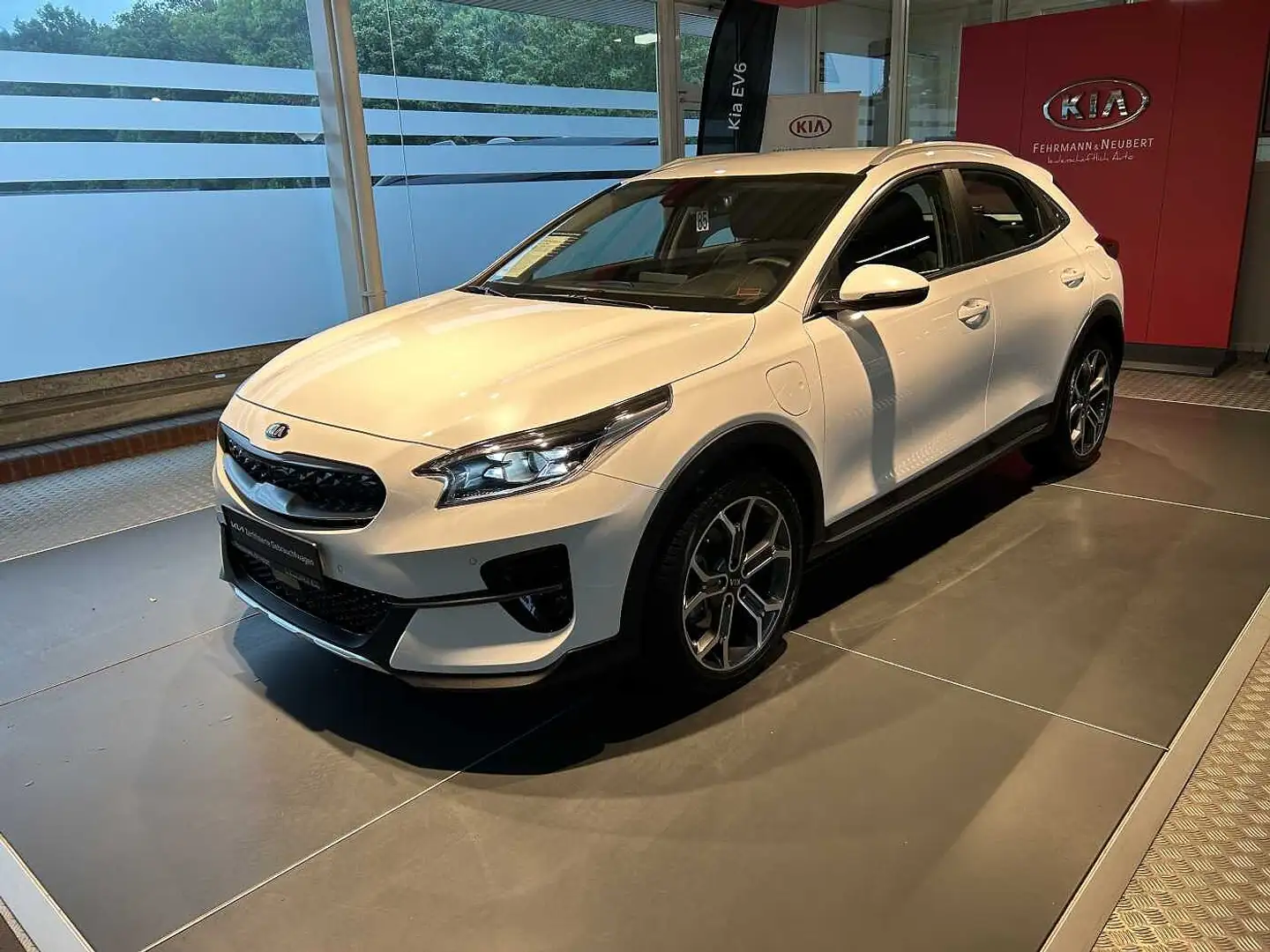Kia XCeed PHEV Spirit Tech Paket Sitz Paket Blanc - 1