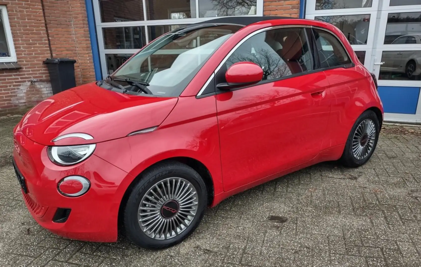 Fiat 500 E-24KW- Cabrio-Red Special Edition- 2000 Subsidie- Rot - 2