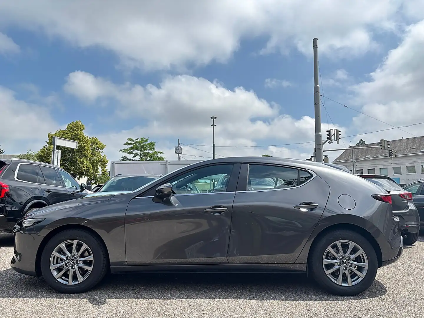 Mazda 3 Mazda3 e-Skyactiv-G140 Prime-Line | AUTO-STAHL ... Grau - 2