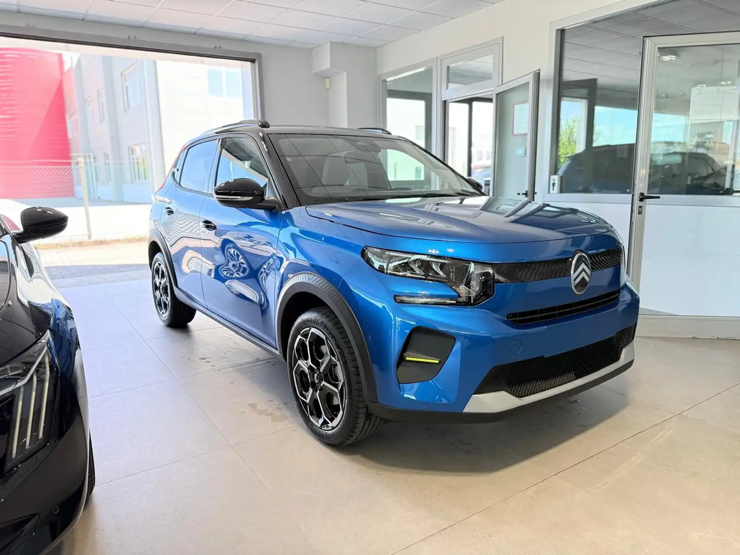 Citroen C3 Hybrid 110 CV automatico Max Blu/Azzurro - 1