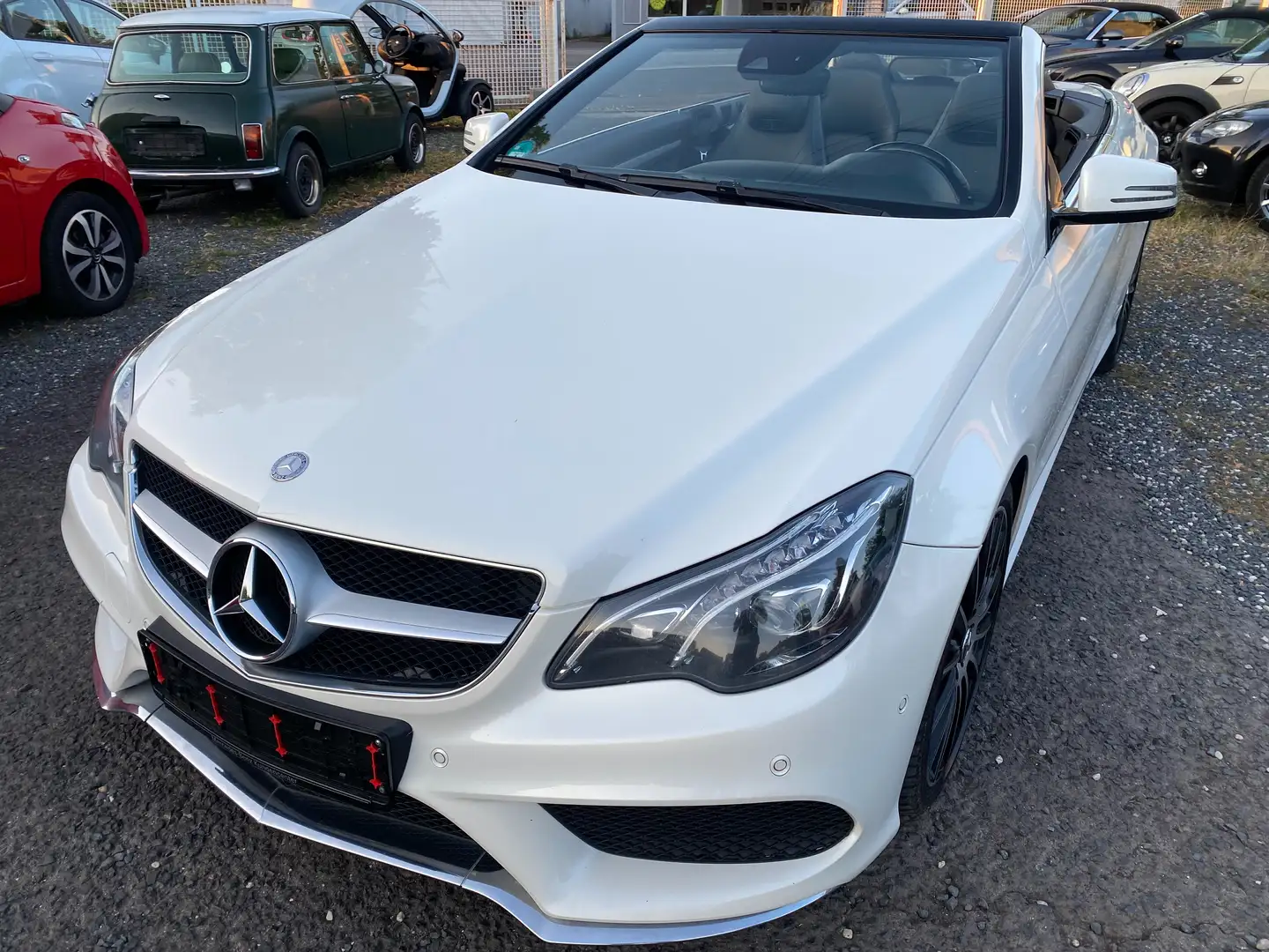 Mercedes-Benz E 250 E 250 CDI BlueEfficiency AMG Paket Weiß - 1