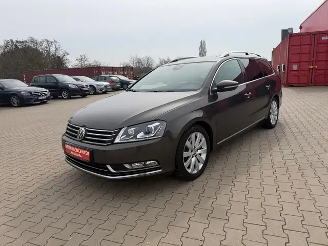 Volkswagen Passat Variant 2.0 16V TSI*BI-XENON*NAVI*4xSHZ*SIDE ASSIST*PANORA