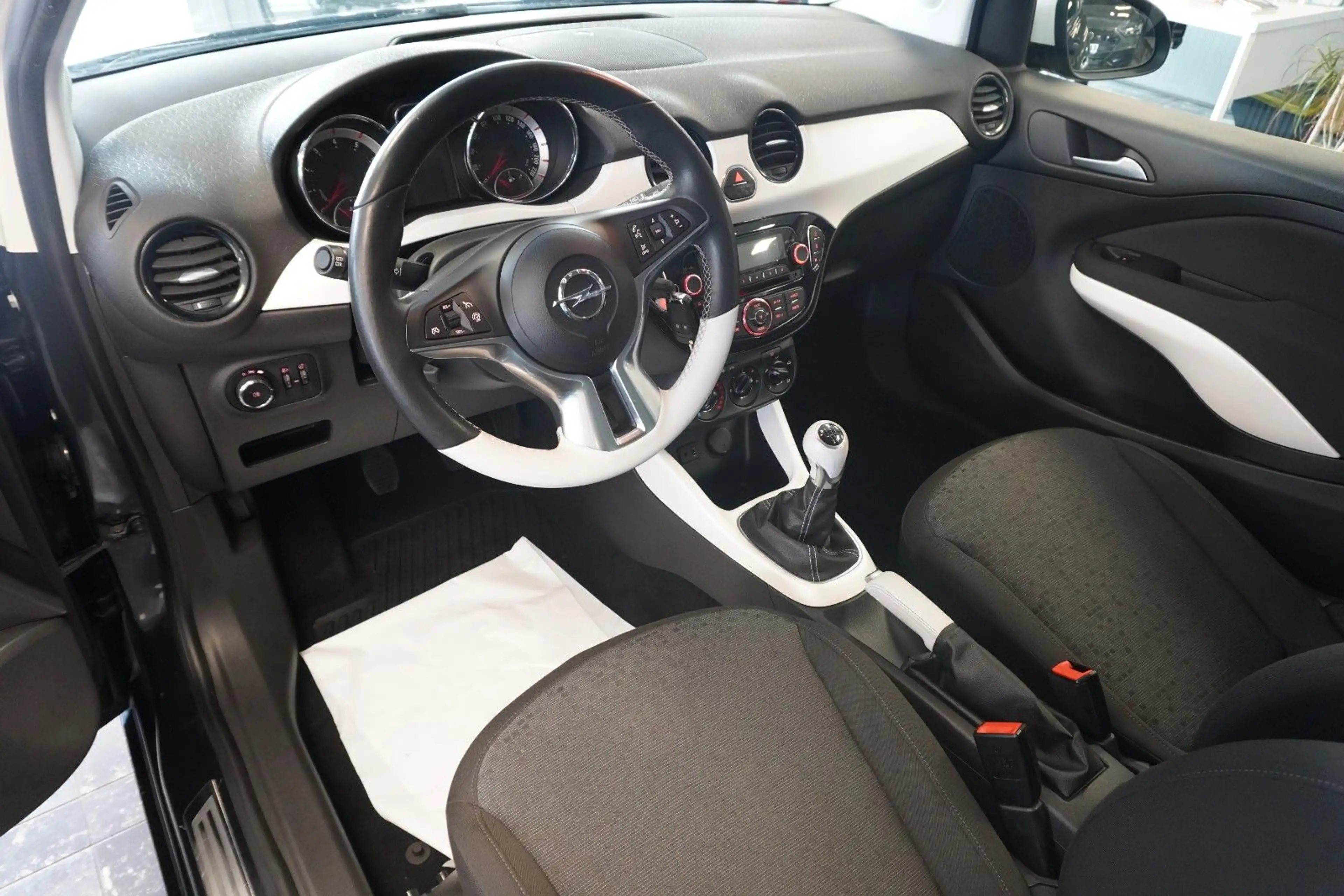 Opel Adam Jam/Klimaanlage/2.Hand/Aluräder/Servo — photo 9