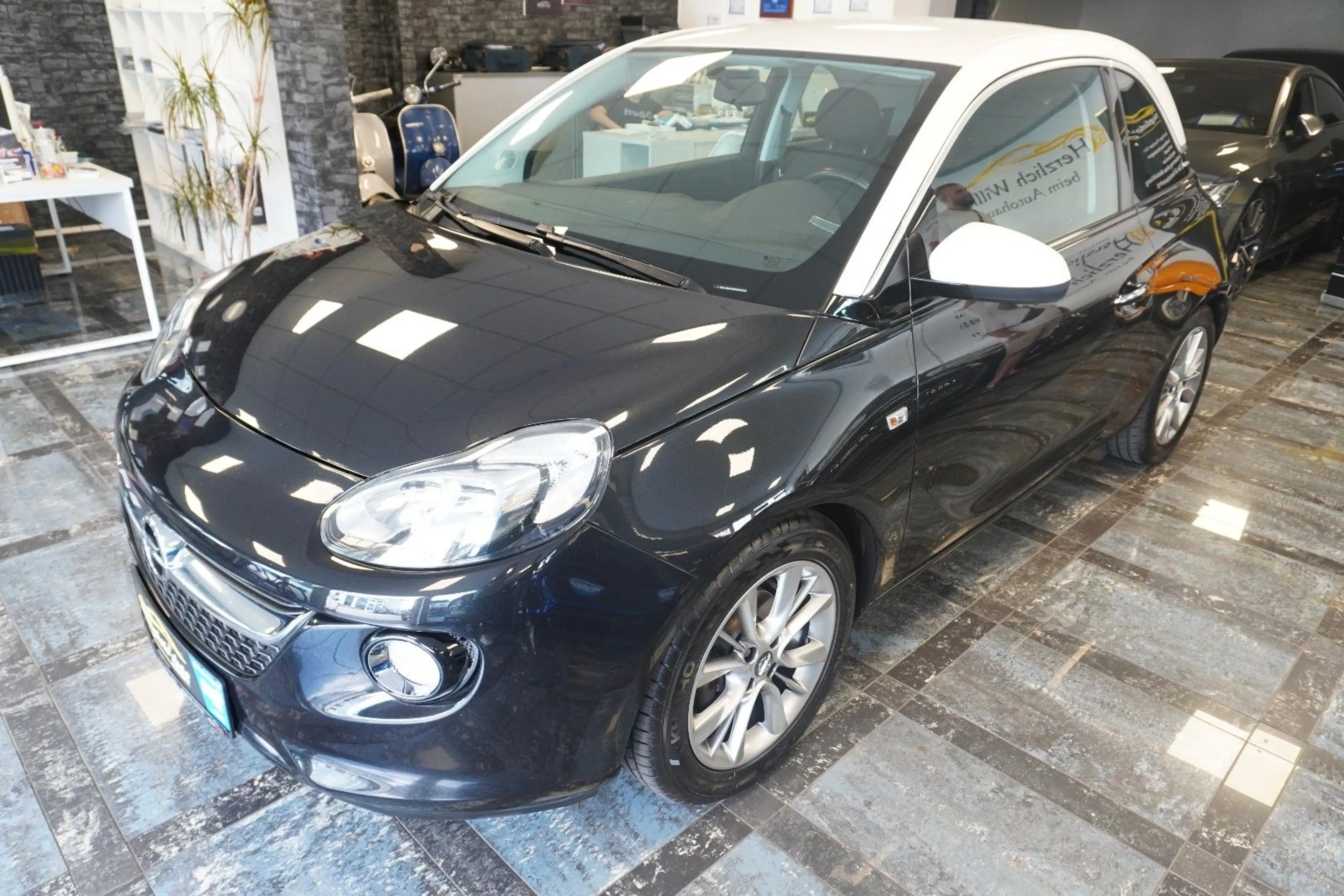 Opel Adam Jam/Klimaanlage/2.Hand/Aluräder/Servo — photo 11