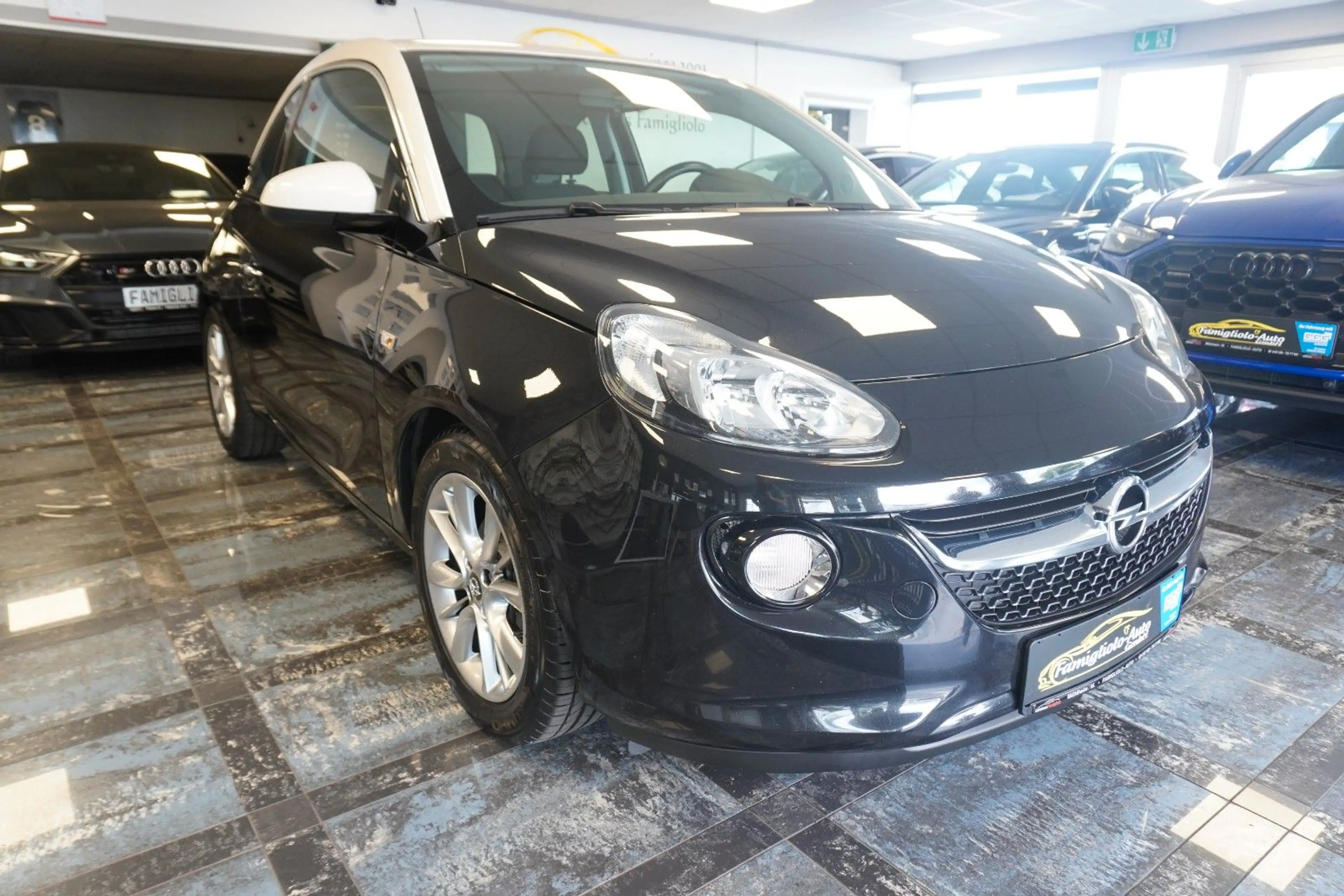Opel Adam Jam/Klimaanlage/2.Hand/Aluräder/Servo — photo 13