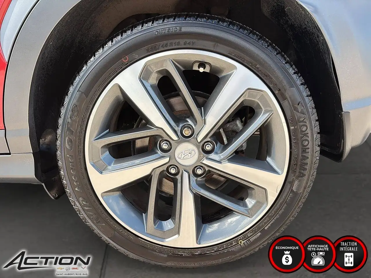 Hyundai KONA снимка Hyundai KONA