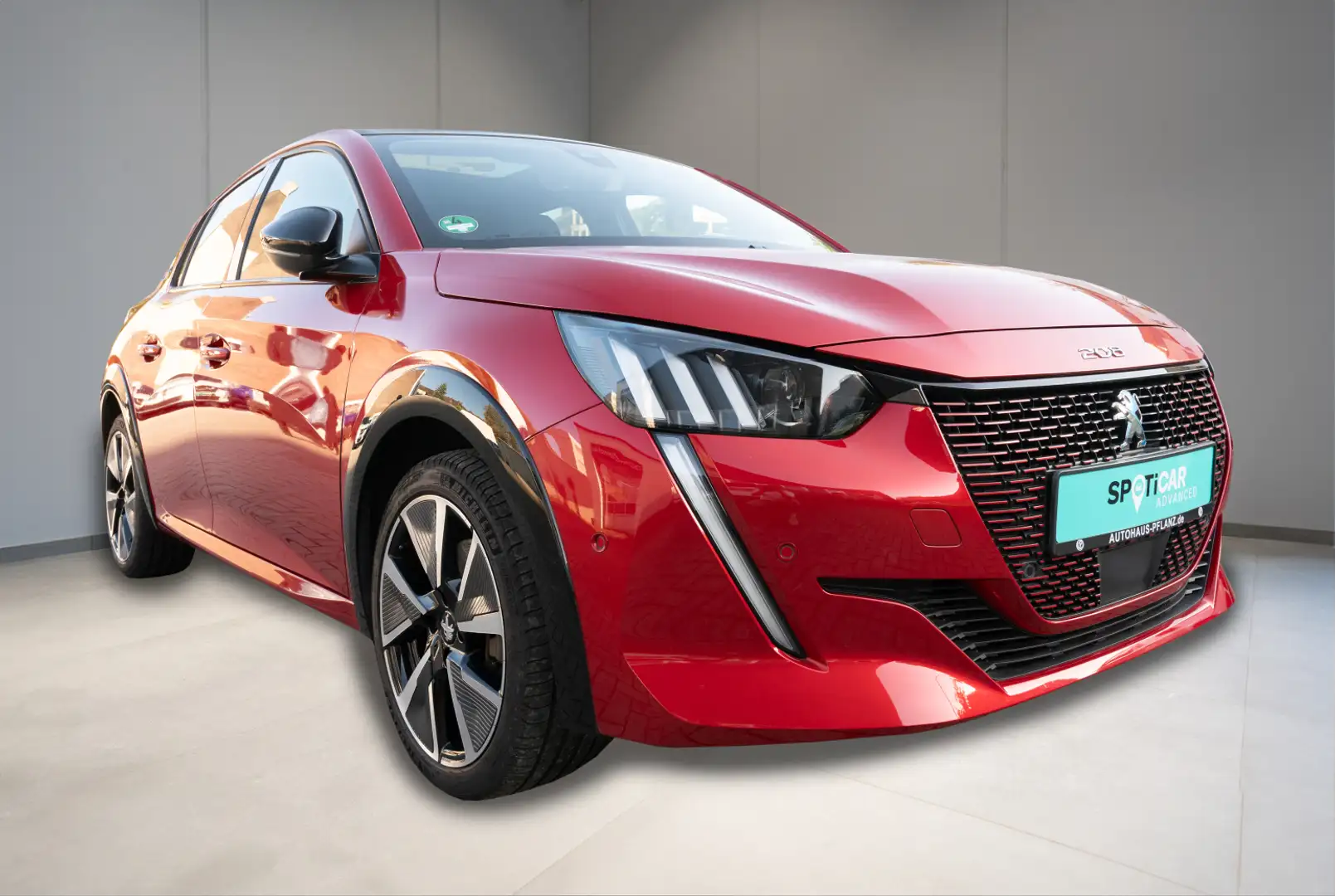 Peugeot 208 GT Pack 136 5T Rouge - 2