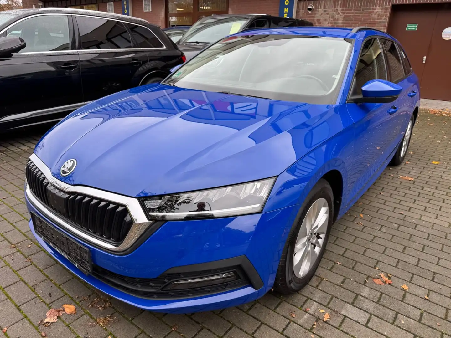 Skoda Octavia Combi Ambition Bleu - 2