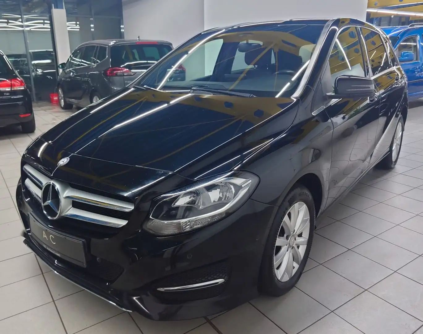 Mercedes-Benz B 200 B B 200 CDI / d,Automatik,Leder,Navi Schwarz - 1