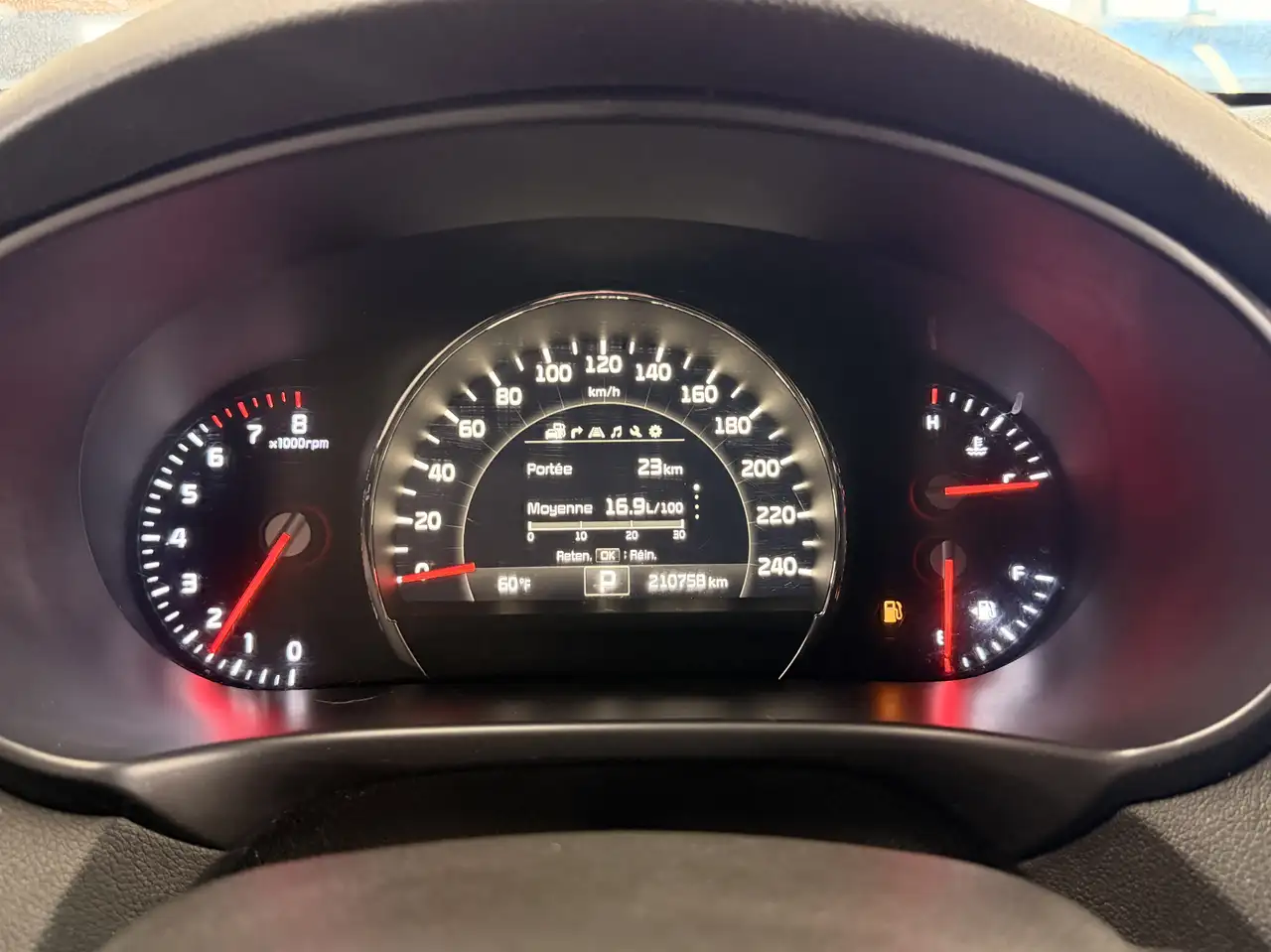 Kia Sorento снимка Kia Sorento