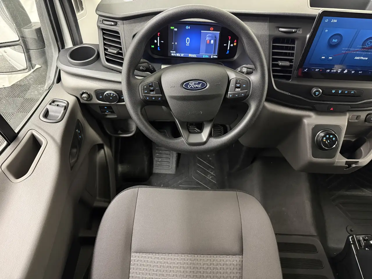 Ford E-Transit снимка Ford E-Transit