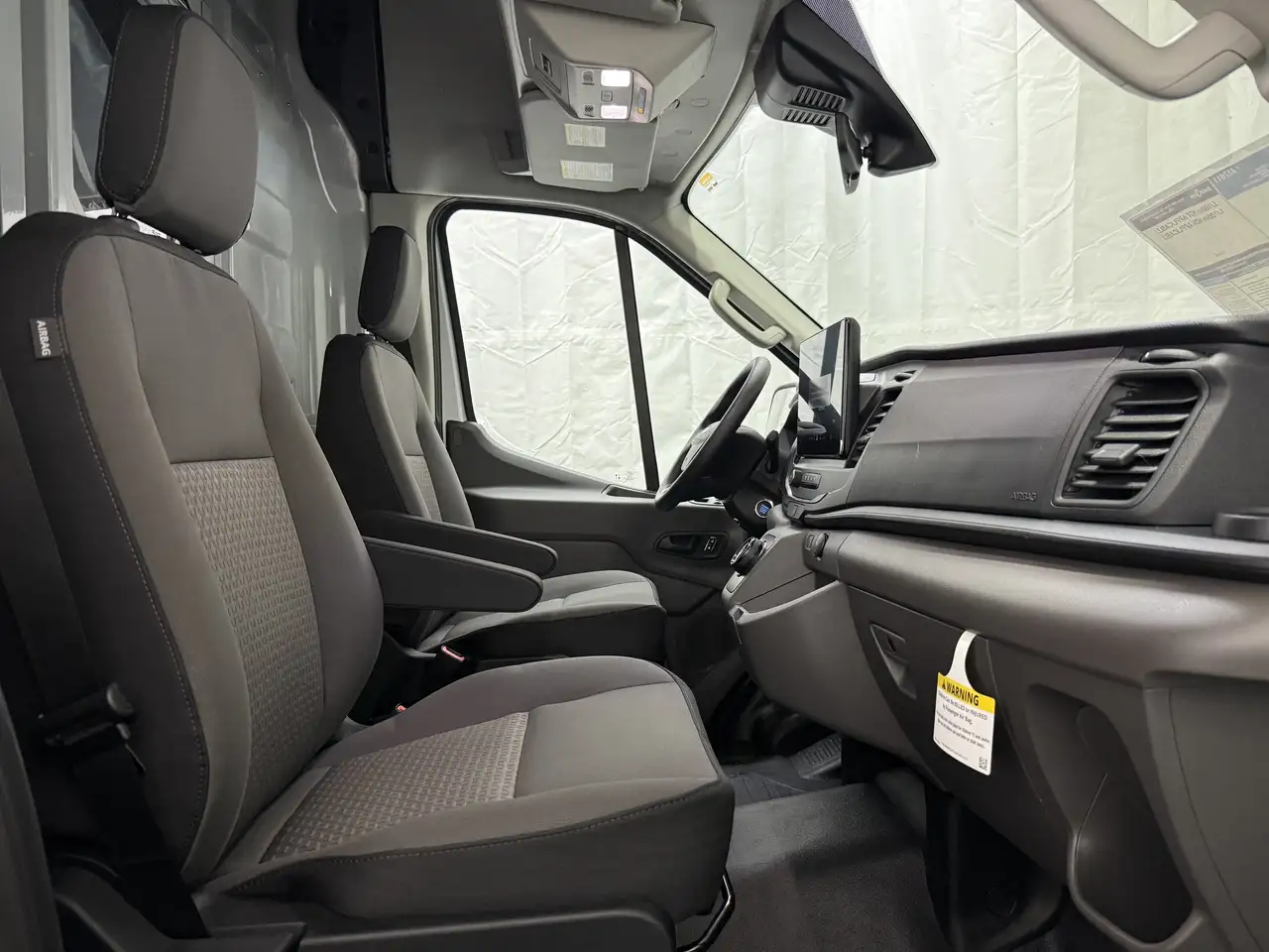 Ford E-Transit снимка Ford E-Transit