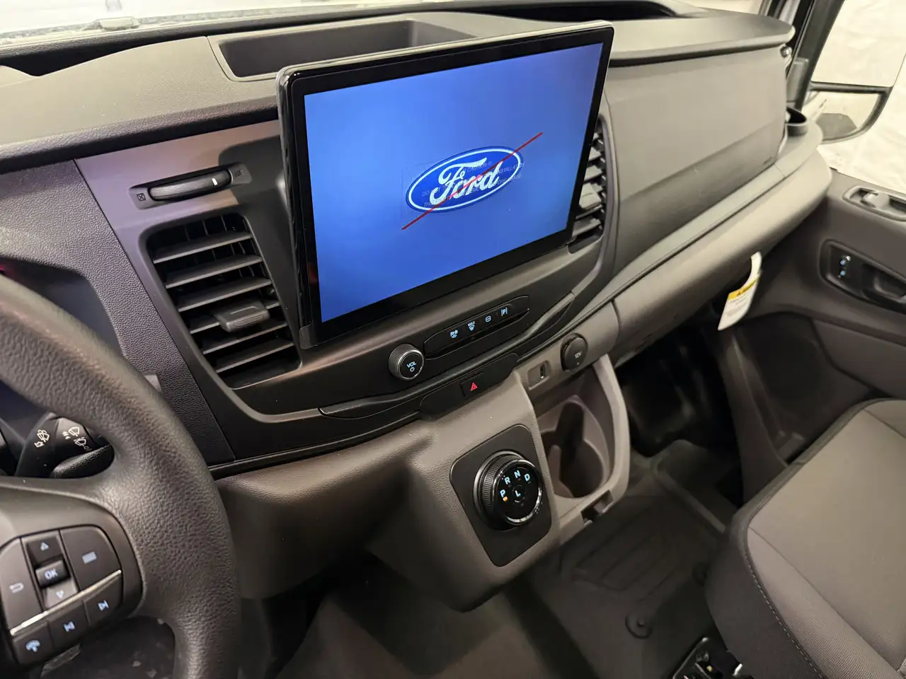 Ford E-Transit снимка Ford E-Transit