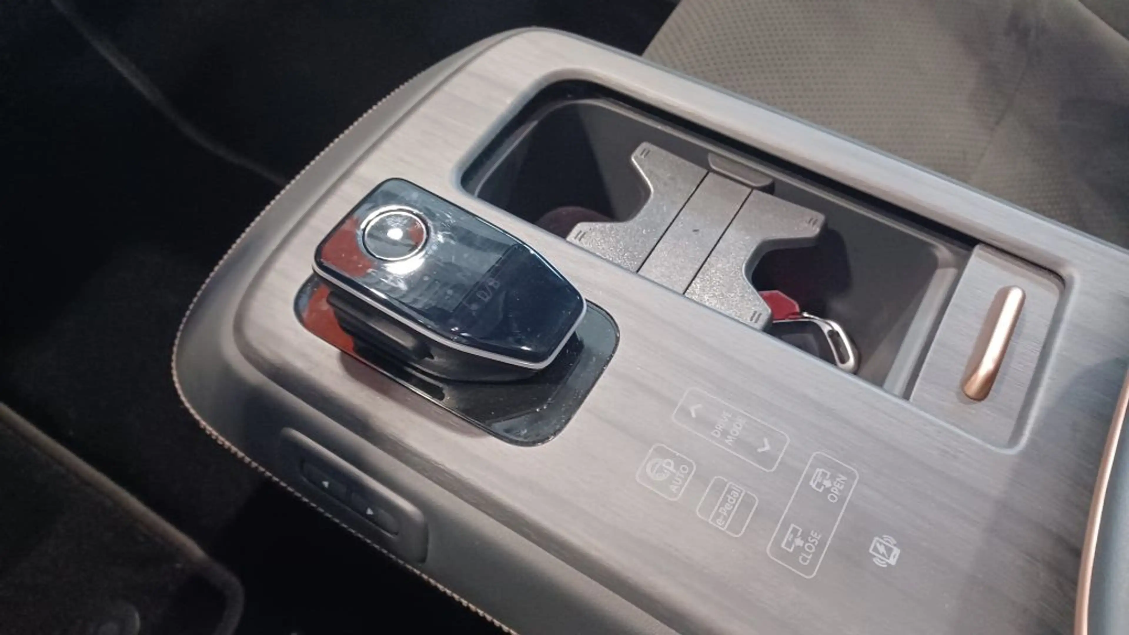 Nissan Ariya 87 kWh Evolve Pack — photo 13