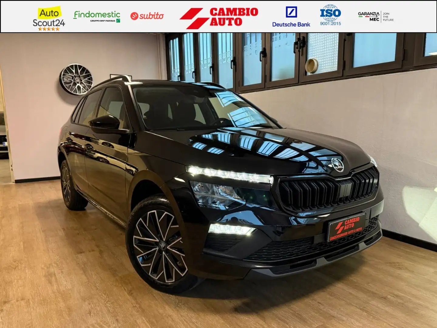 Skoda Kamiq Kamiq 1.0 tsi Monte Carlo 115cv dsg Noir - 1
