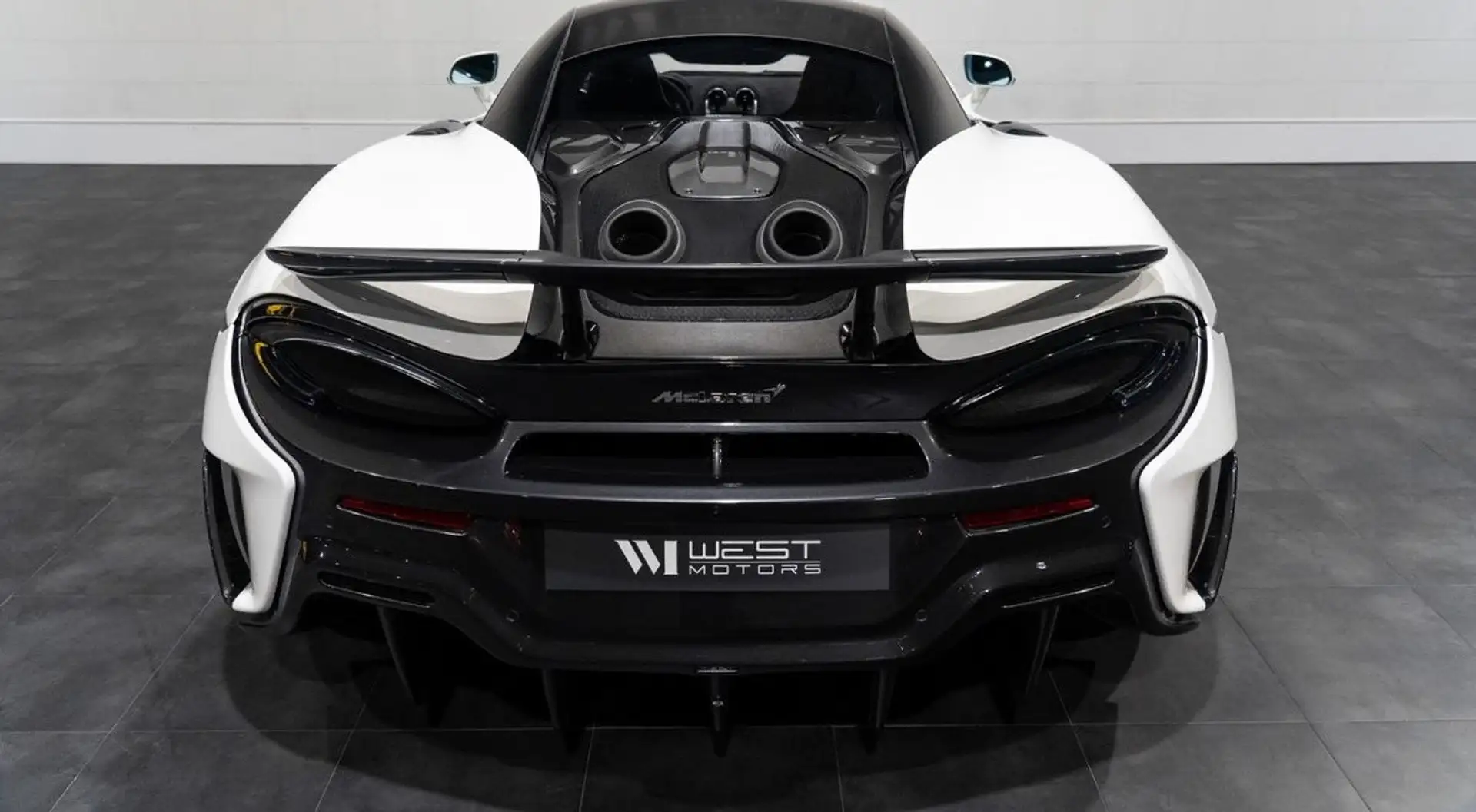 맥라렌 600LT 2019 흰색 사진 6