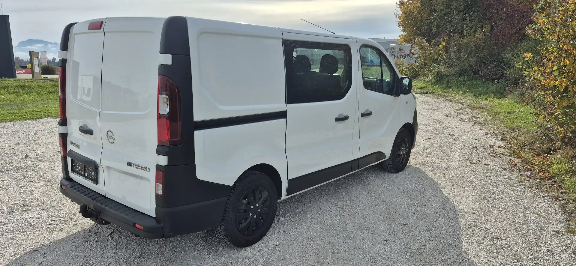 Opel Vivaro Combi L1H1 1,6 BiTurbo CDTI ecoflex 2,7t Start/Sto Weiß - 1