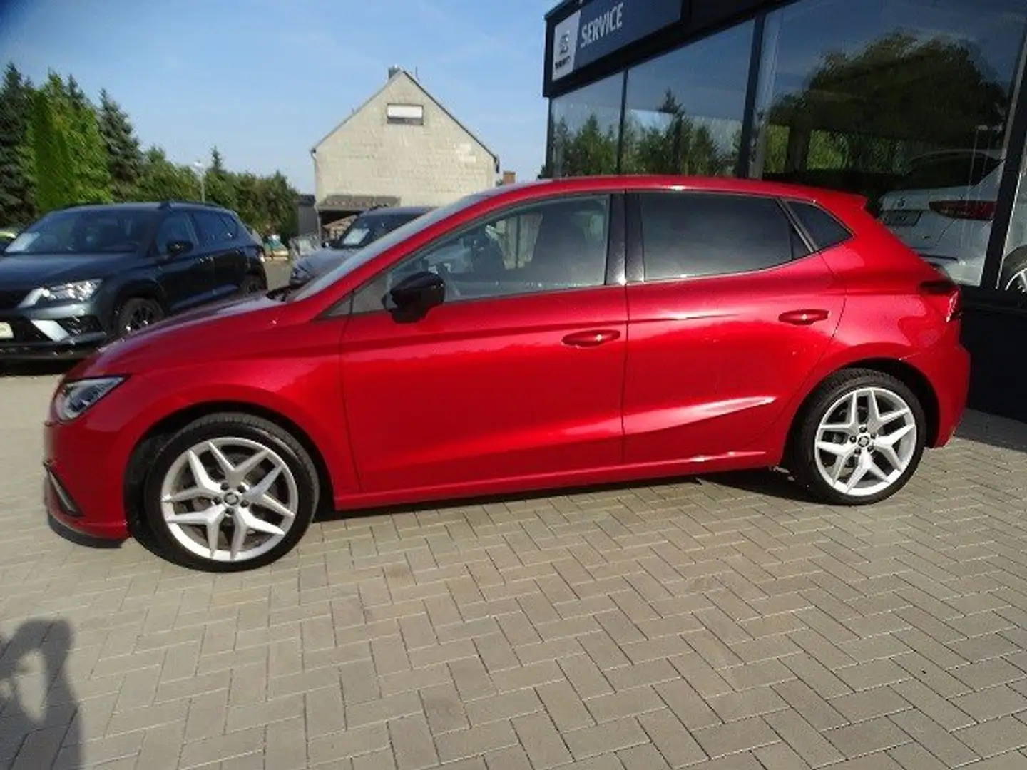SEAT Ibiza TGI FR+Navi+SHZ+LED-Scheinwerfer+Kamera+Gas Rosso - 2