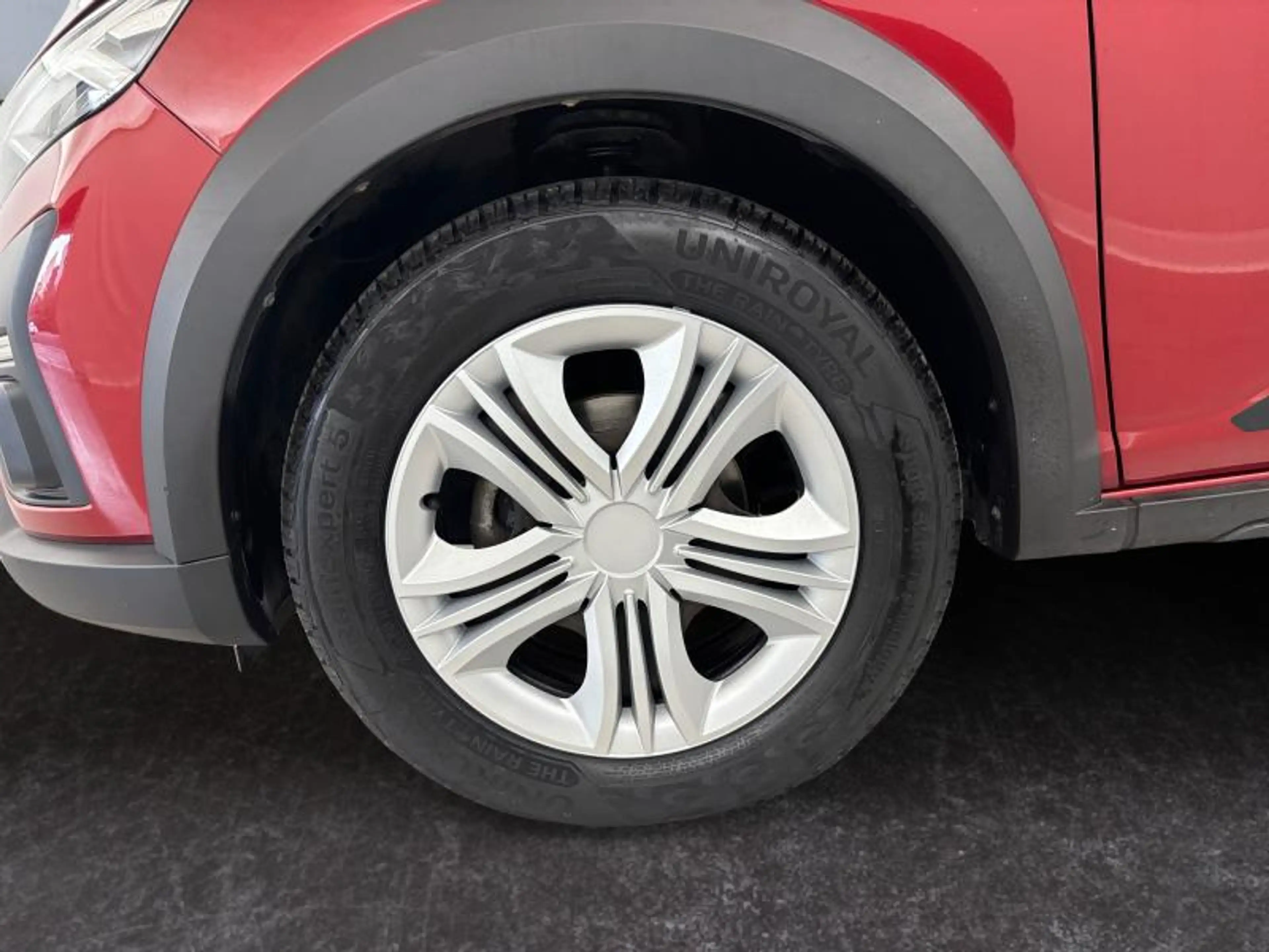 Dacia Sandero 1.0 TCe Stepway Plus 90 Hp — photo 9
